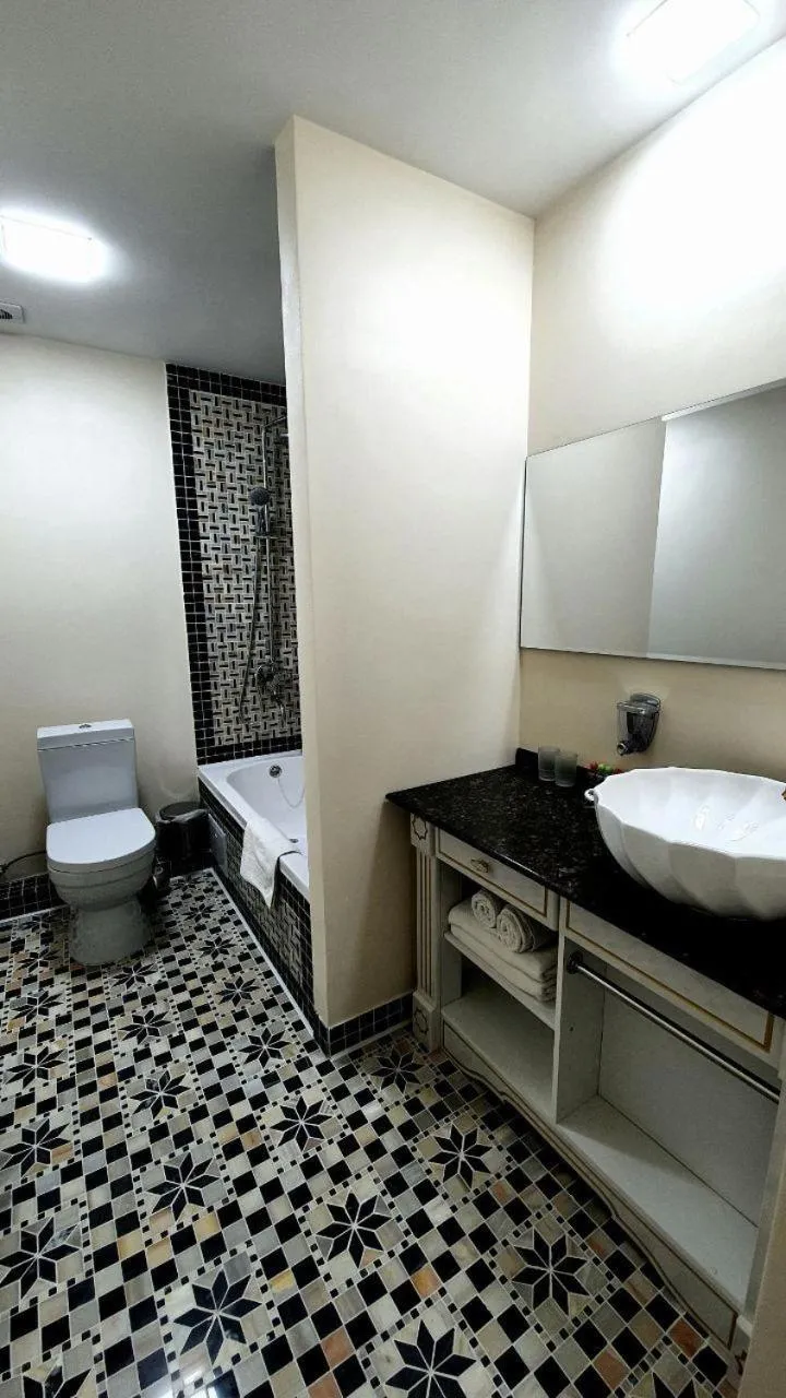 Standard Double or Twin Room - single occupancy in Devon Begi Heritage Hotel