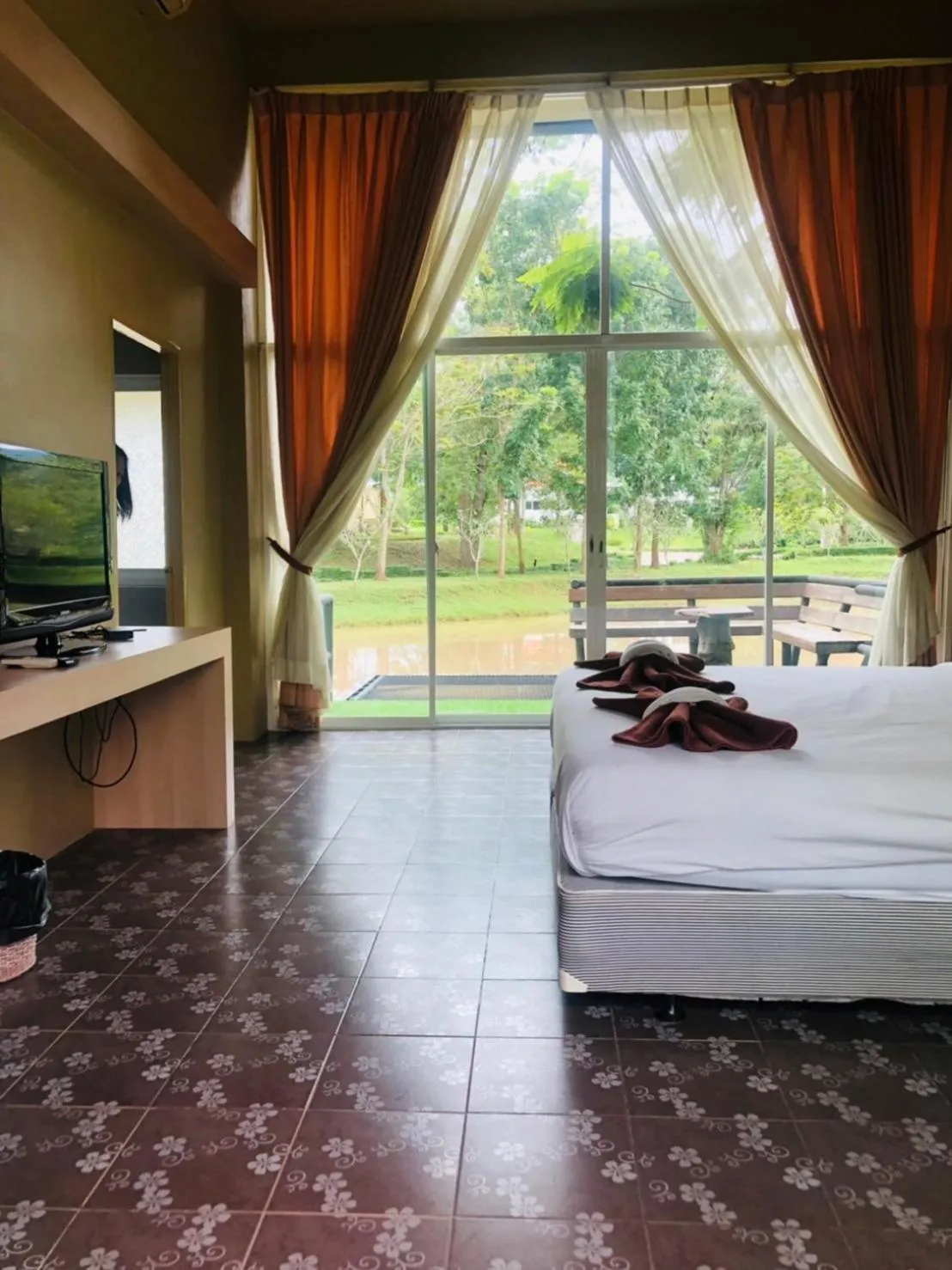 Bed in Aurora Resort Khao Yai