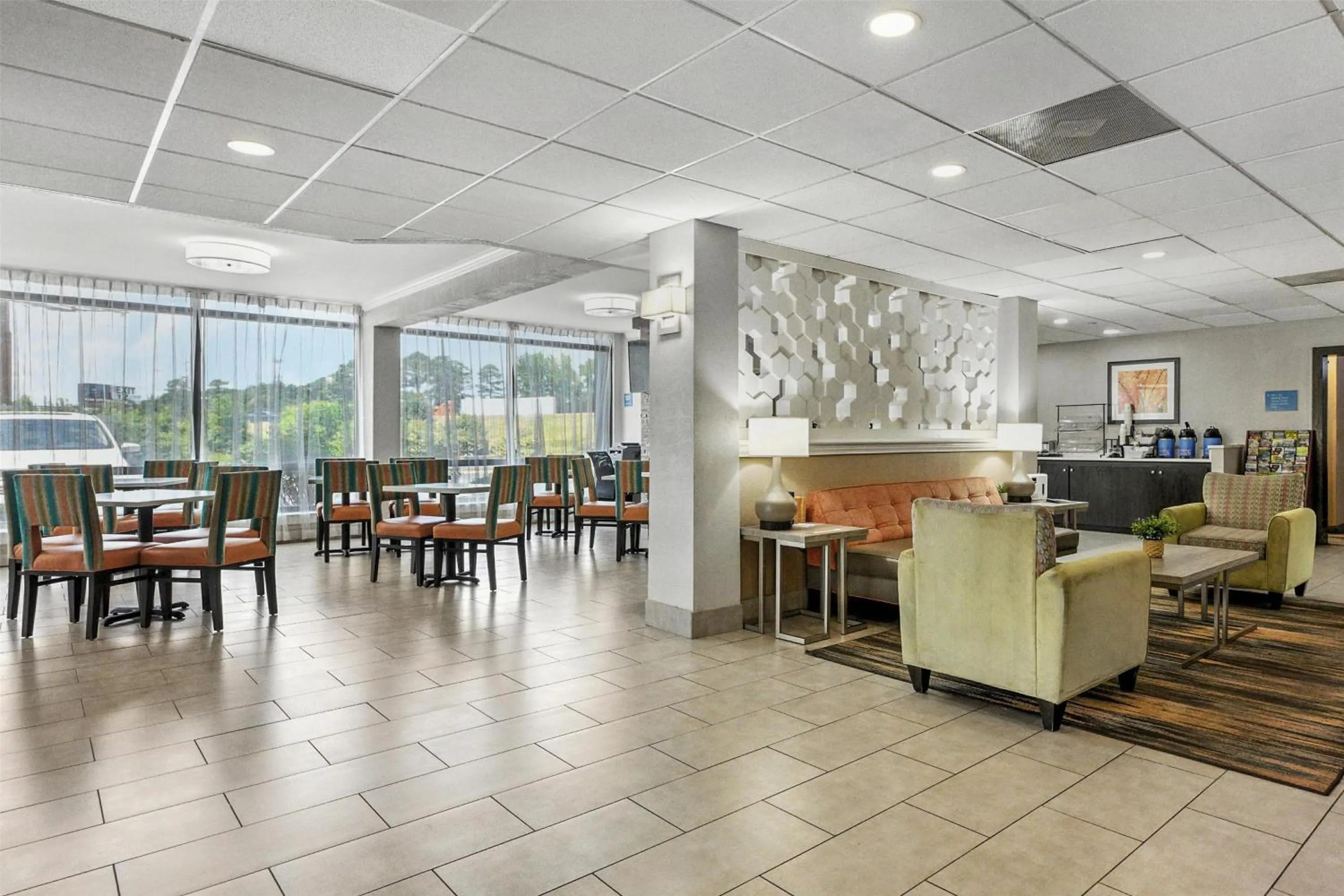 Lobby or reception in Best Western Southwest Little Rock