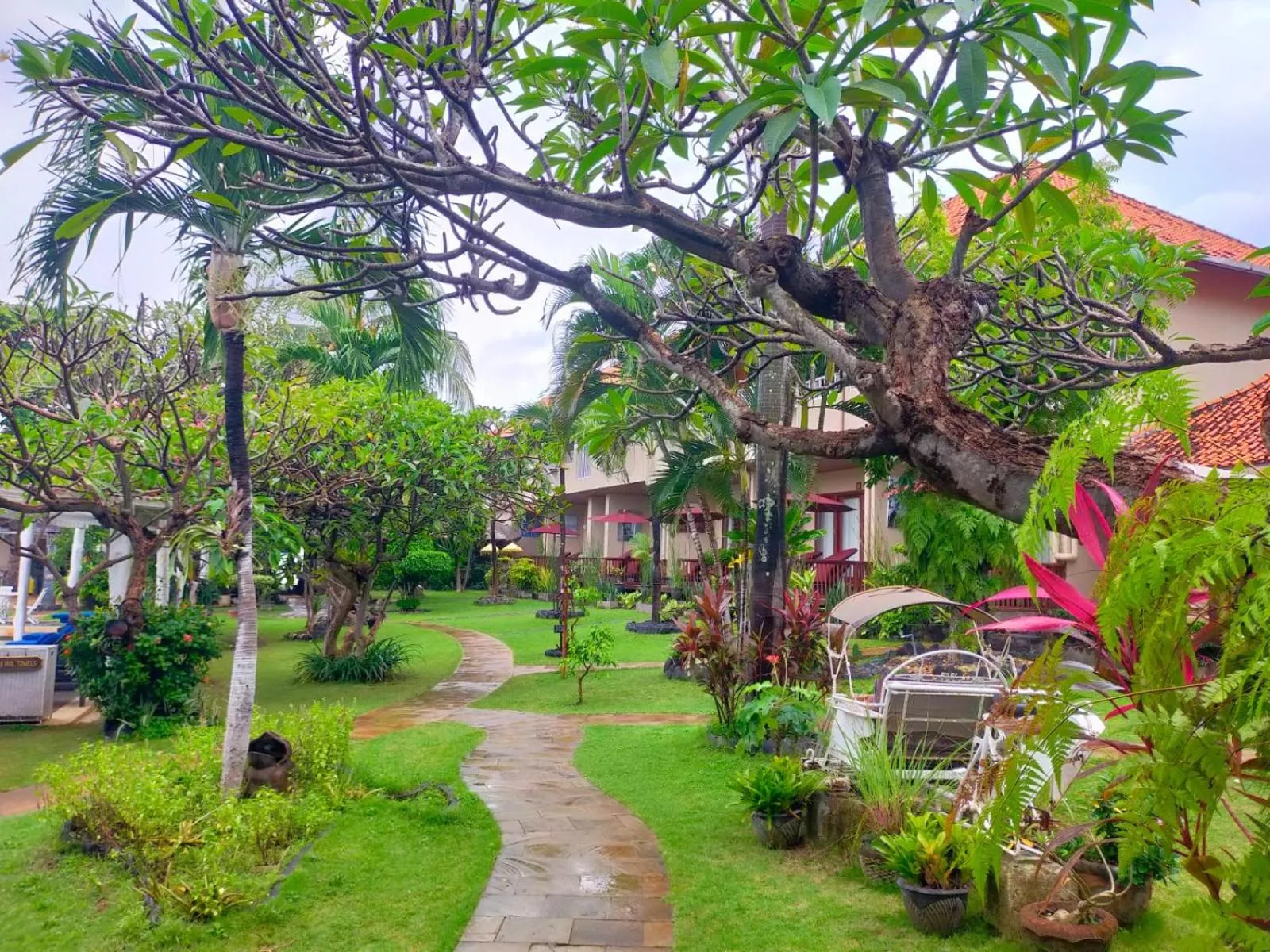 Garden in Tauch Terminal Resort Tulamben & Spa