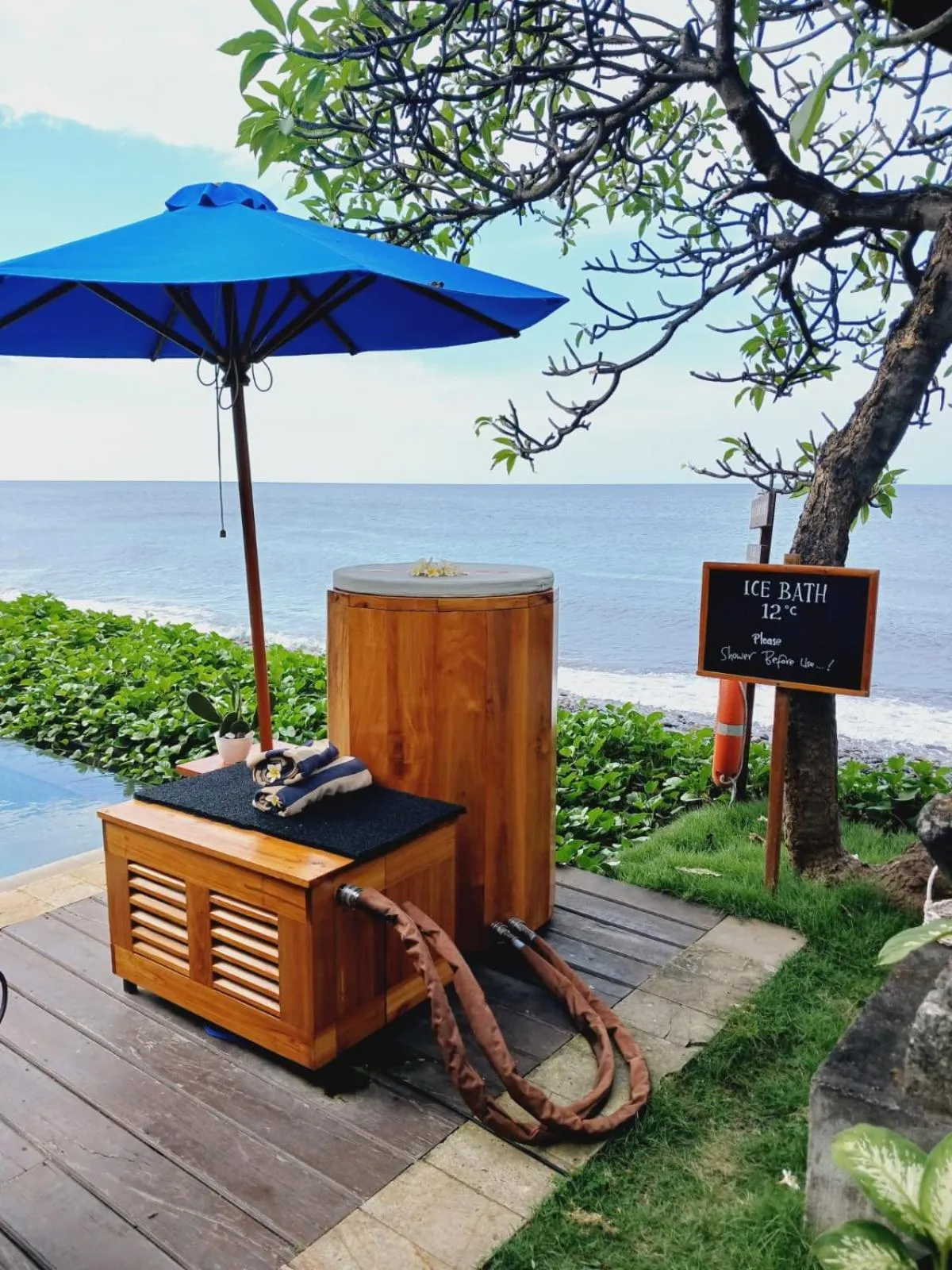 Open Air Bath in Tauch Terminal Resort Tulamben & Spa