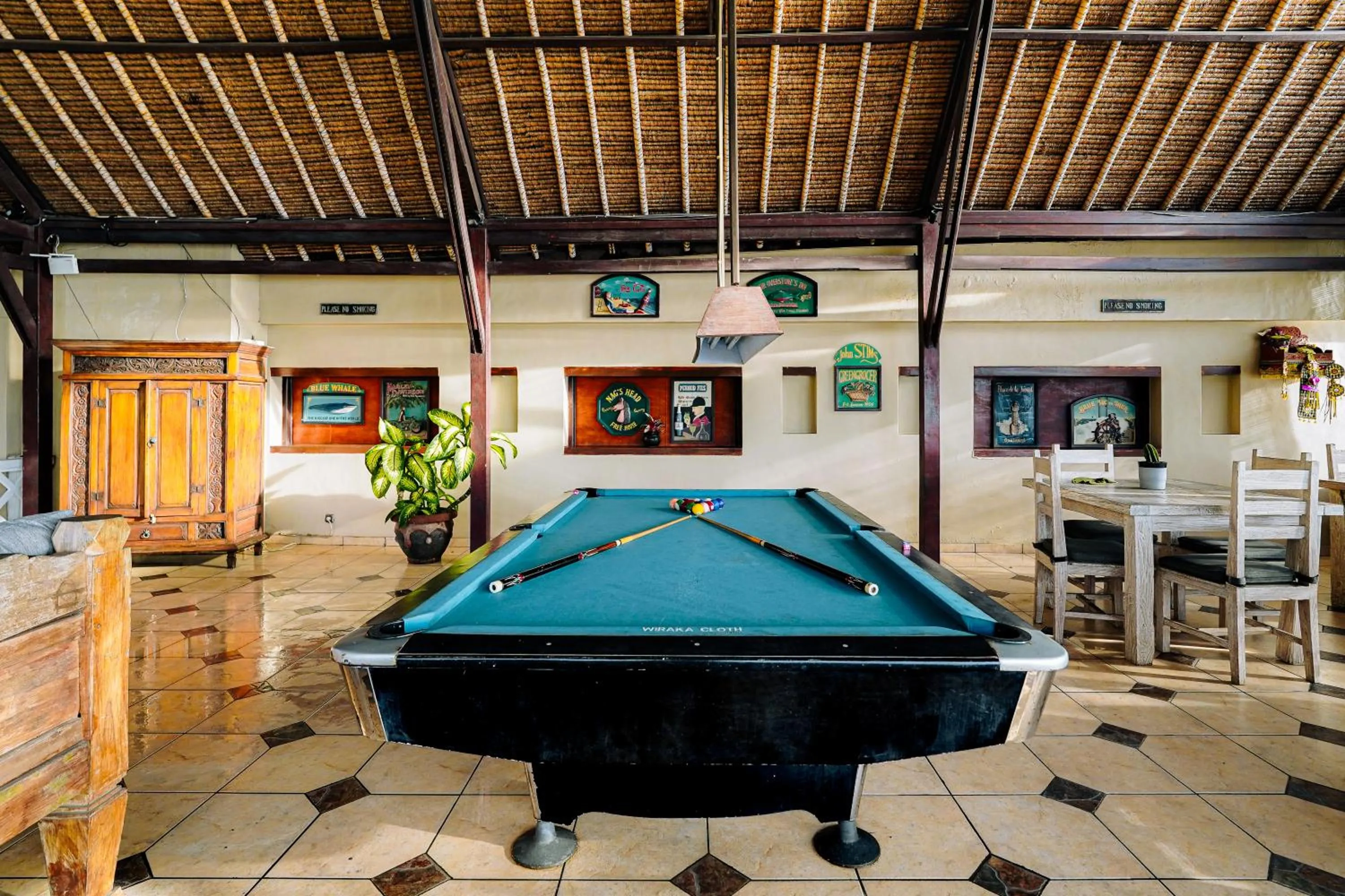 Billiard in Tauch Terminal Resort Tulamben & Spa