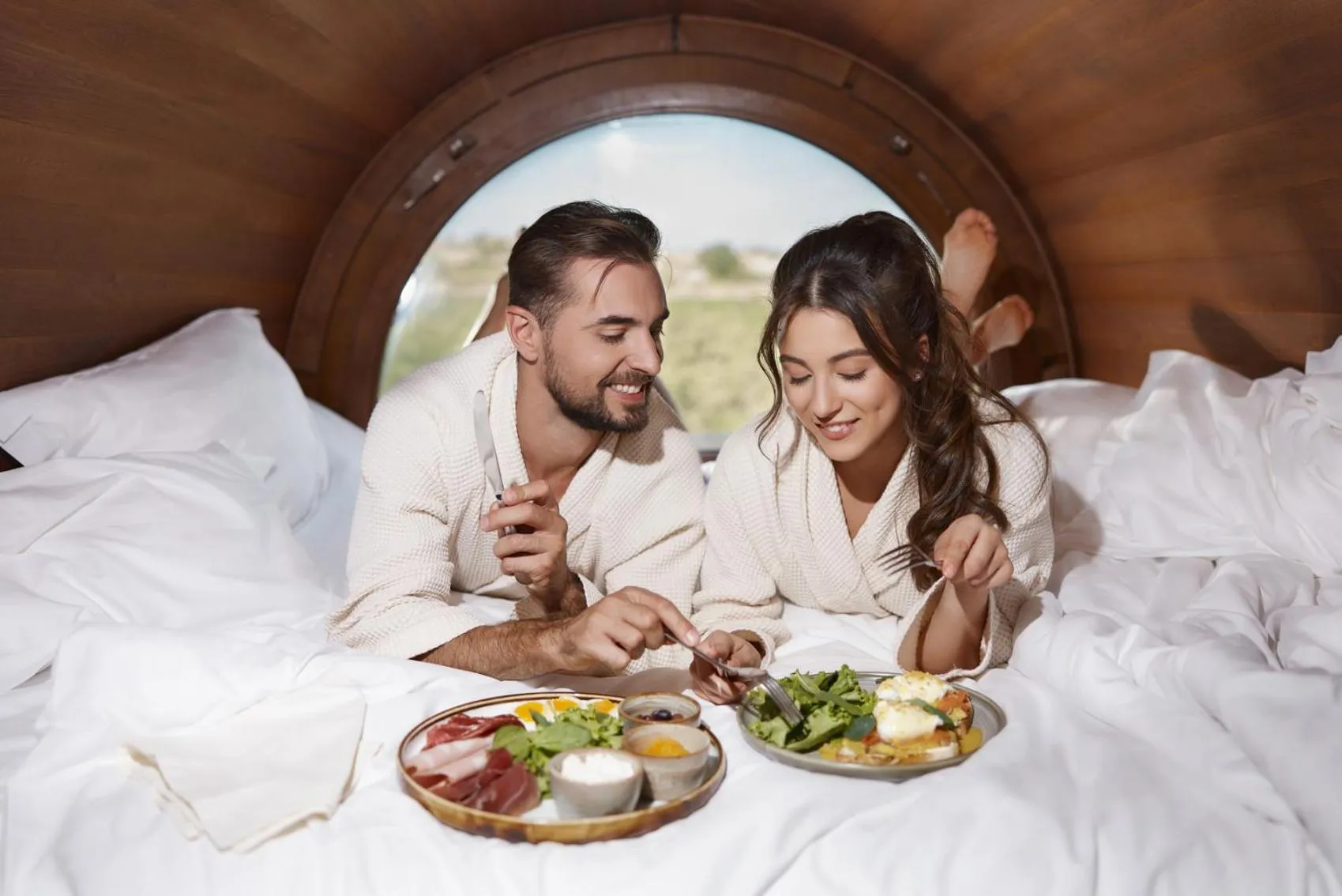 Guests, Bed in Chateau Purcari