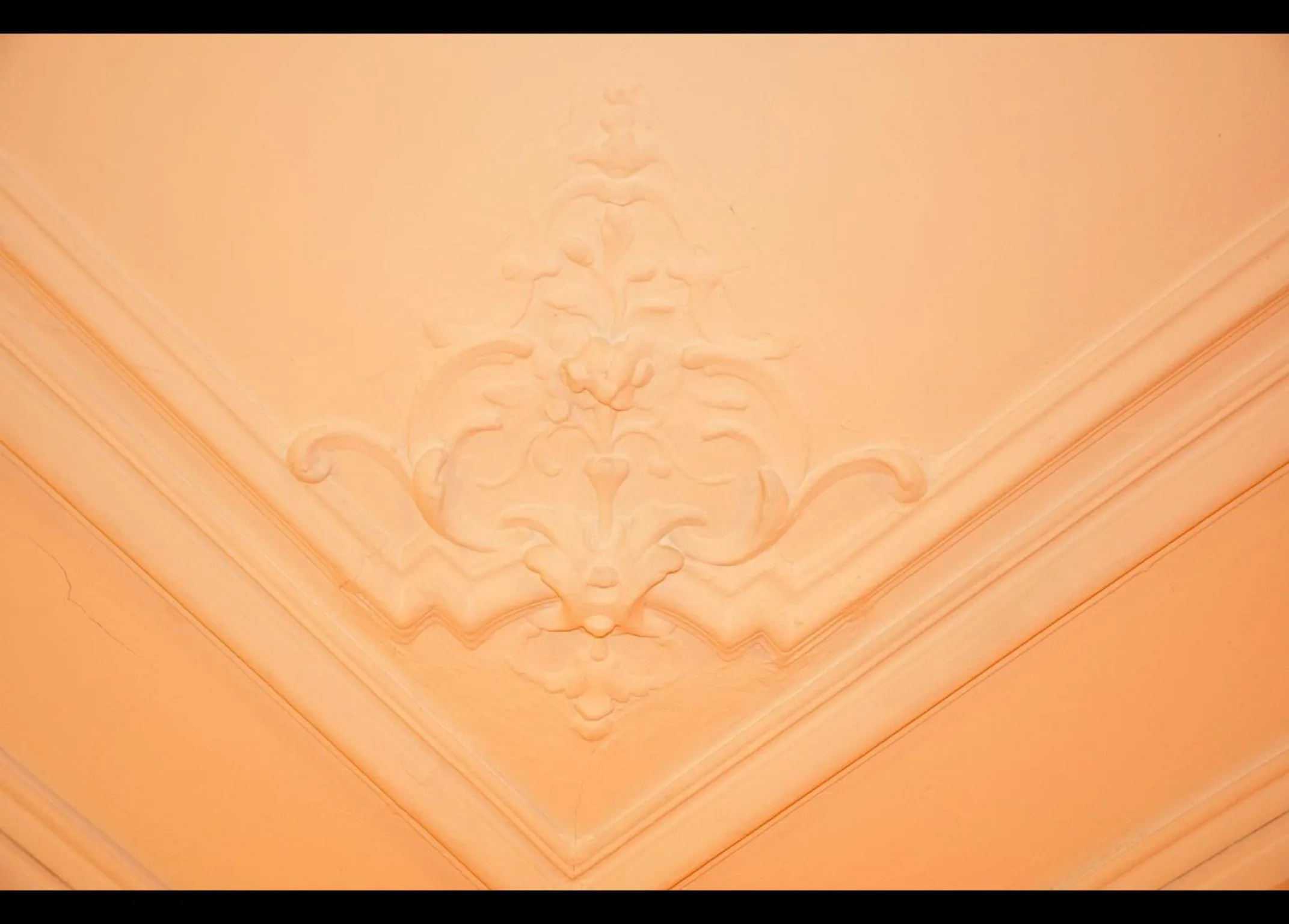 Photo of the whole room in Hôtel Select