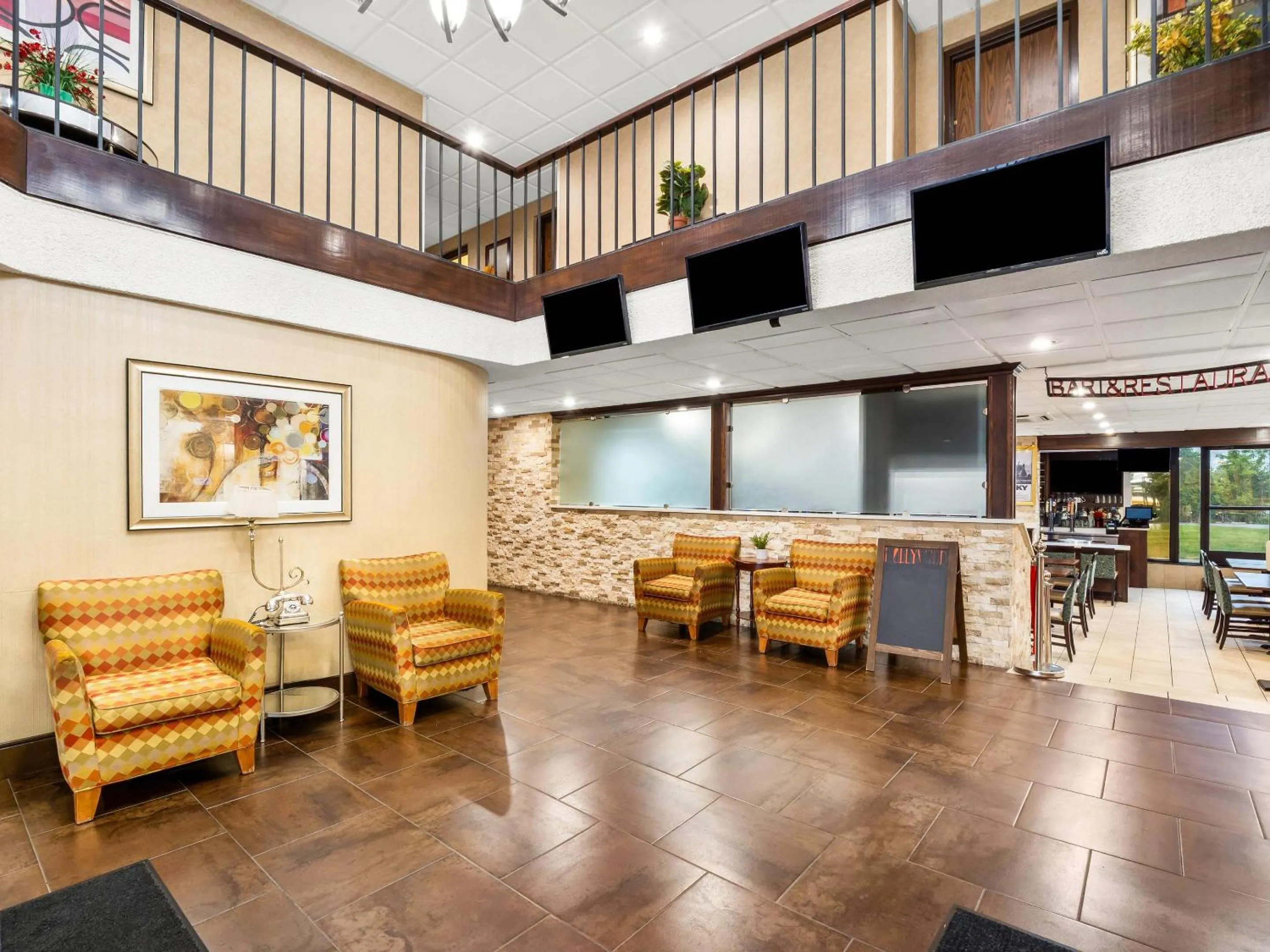 Lobby or reception in Comfort Inn Metro Airport