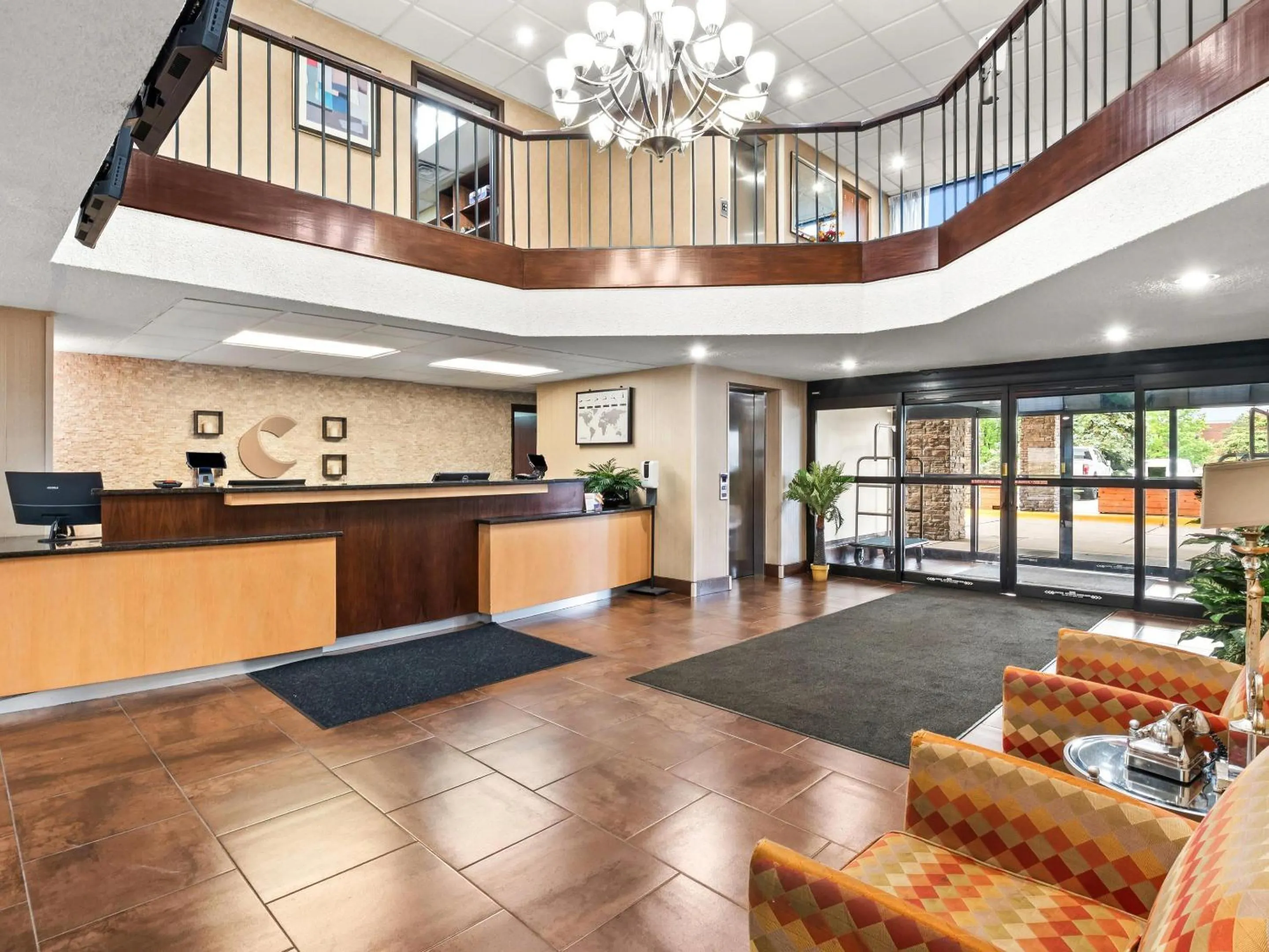 Lobby or reception in Comfort Inn Metro Airport