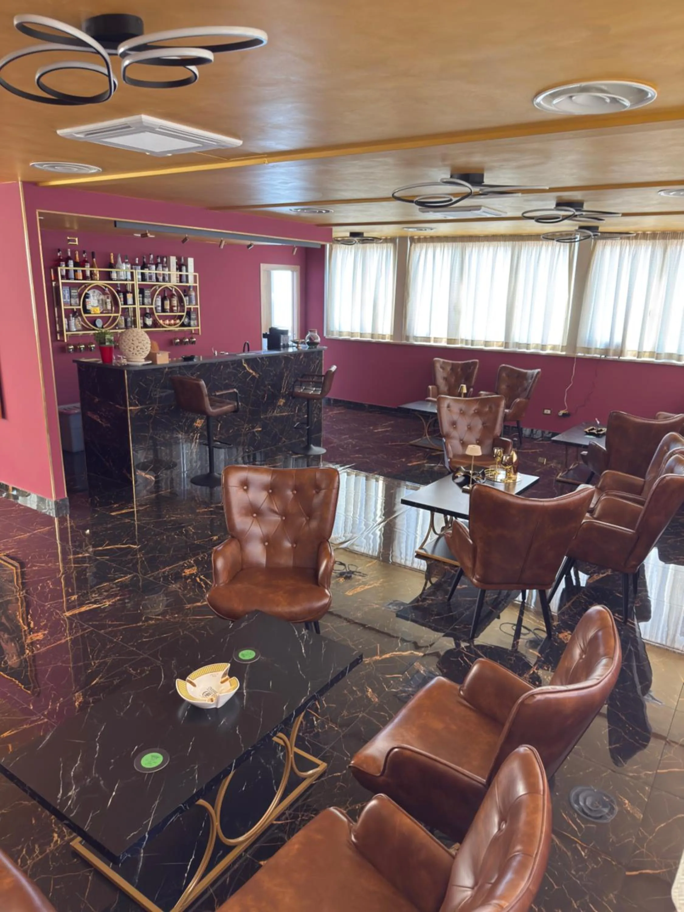 Hotel De La Ville Relais