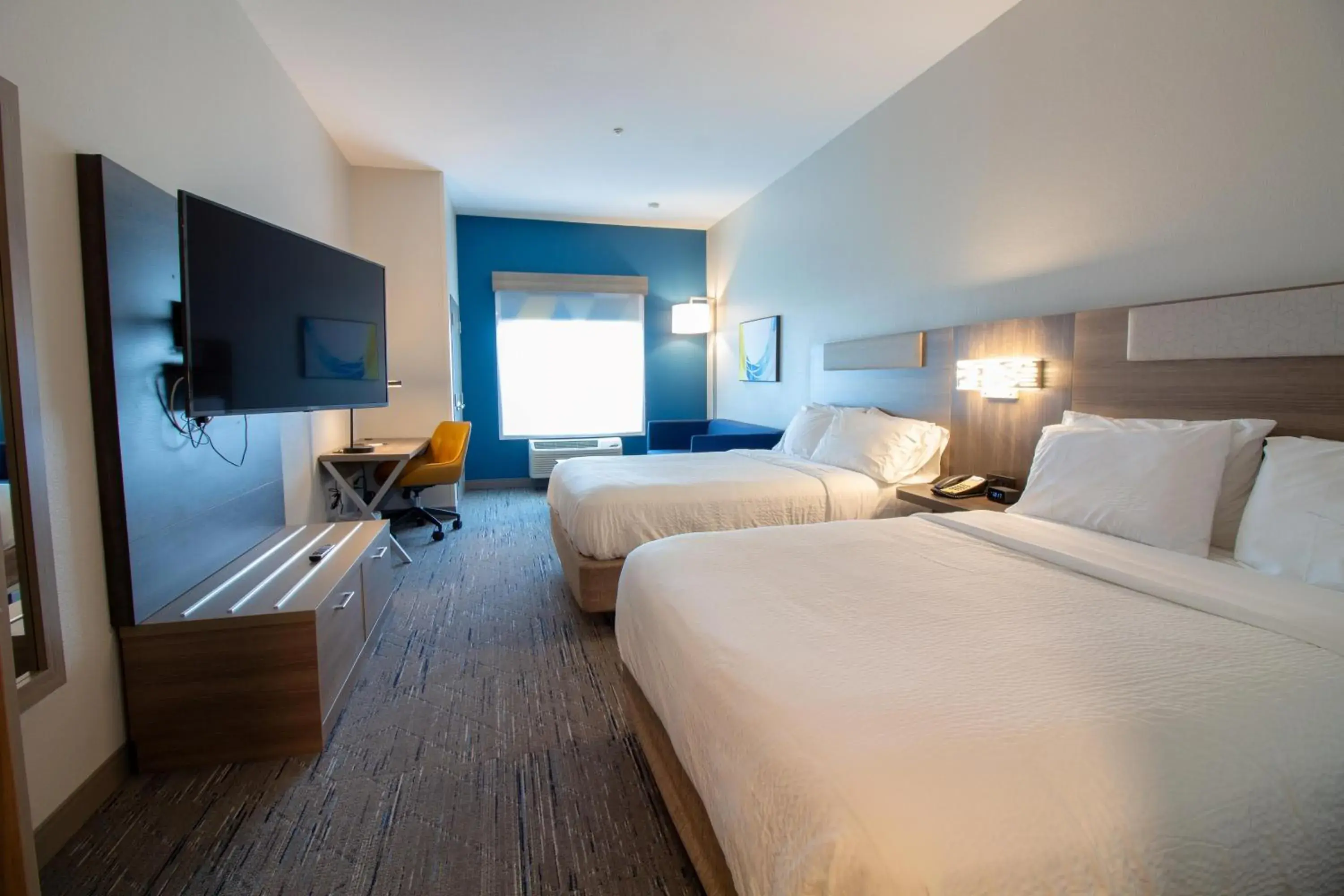 Bedroom, Bed in Holiday Inn Express Leland - Wilmington Area by IHG Bedroom, Bed in Holiday Inn Express Leland - Wilmington Area by IHG