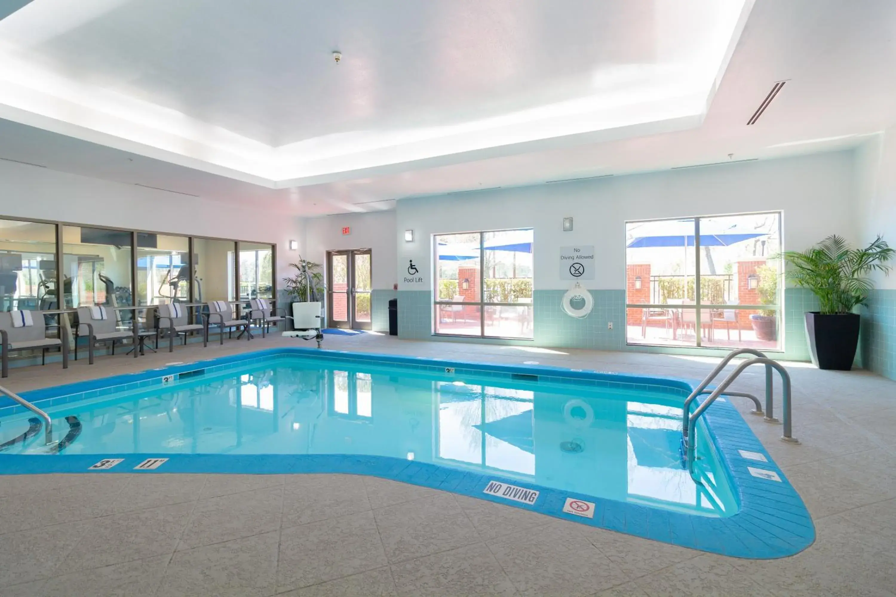 Swimming pool in Holiday Inn Express Leland - Wilmington Area by IHG Swimming pool in Holiday Inn Express Leland - Wilmington Area by IHG