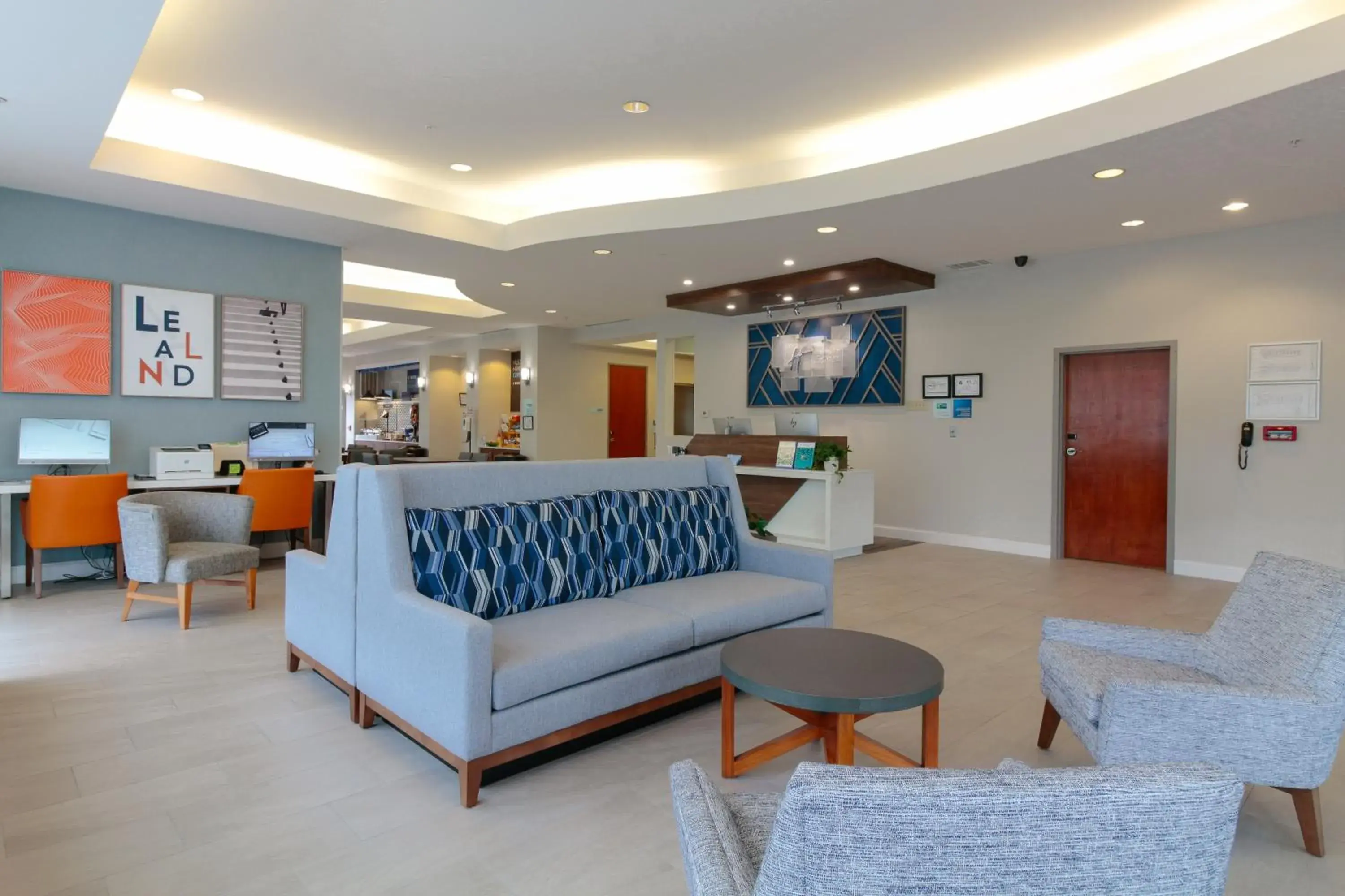 Lobby or reception in Holiday Inn Express Leland - Wilmington Area by IHG Lobby or reception in Holiday Inn Express Leland - Wilmington Area by IHG