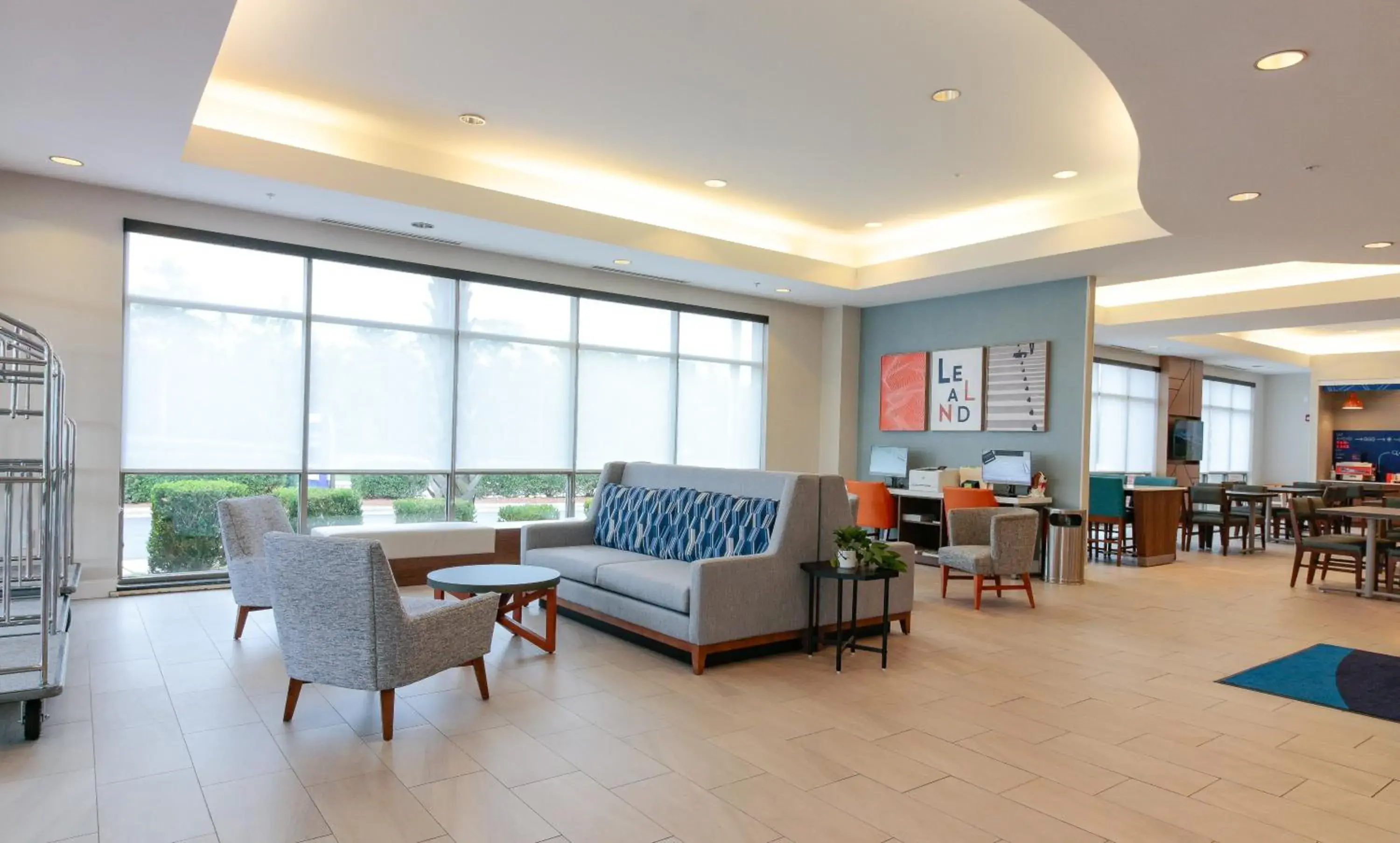 Lobby or reception in Holiday Inn Express Leland - Wilmington Area by IHG Lobby or reception in Holiday Inn Express Leland - Wilmington Area by IHG