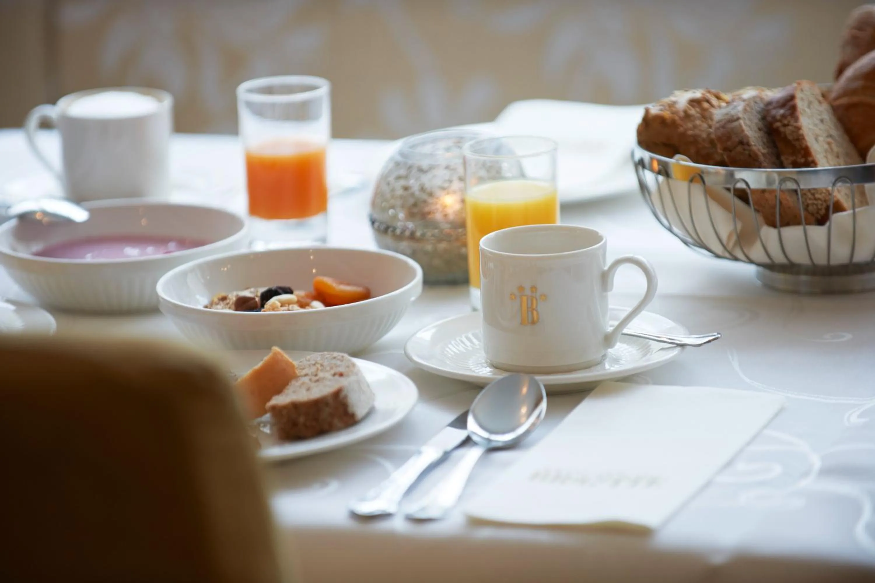 Restaurant/places to eat in Hotel Brigitte