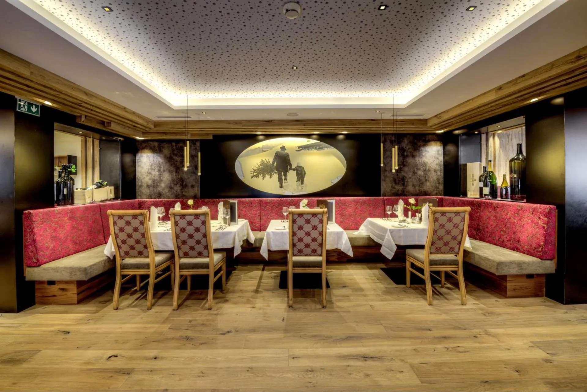 Restaurant/places to eat in Hotel Brigitte