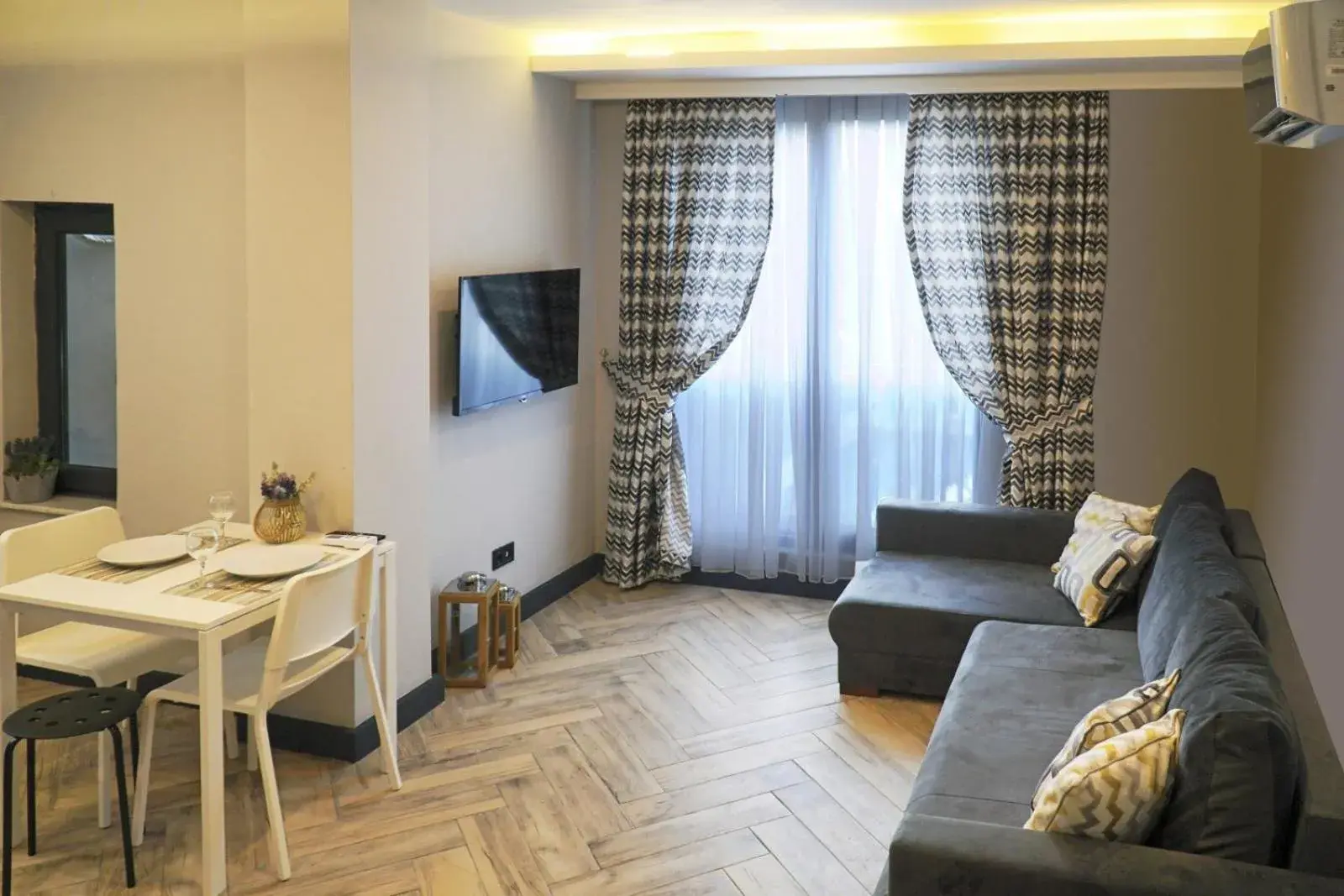 Deluxe Suite in Meyde Boutique Suites Deluxe Suite in Meyde Boutique Suites