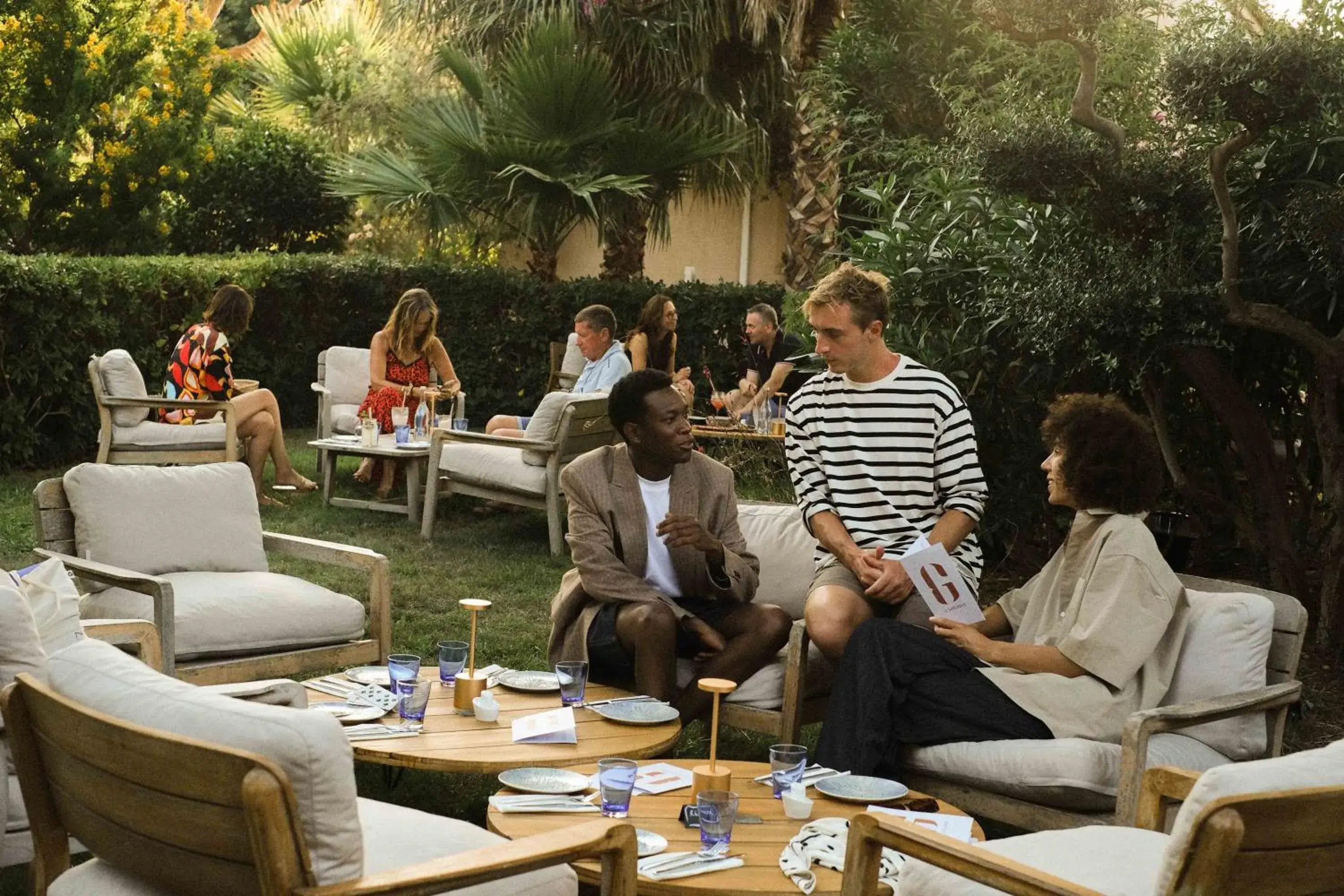 Restaurant/places to eat in Hôtel Helios & SPA - Ile des Embiez Restaurant/places to eat in Hôtel Helios & SPA - Ile des Embiez