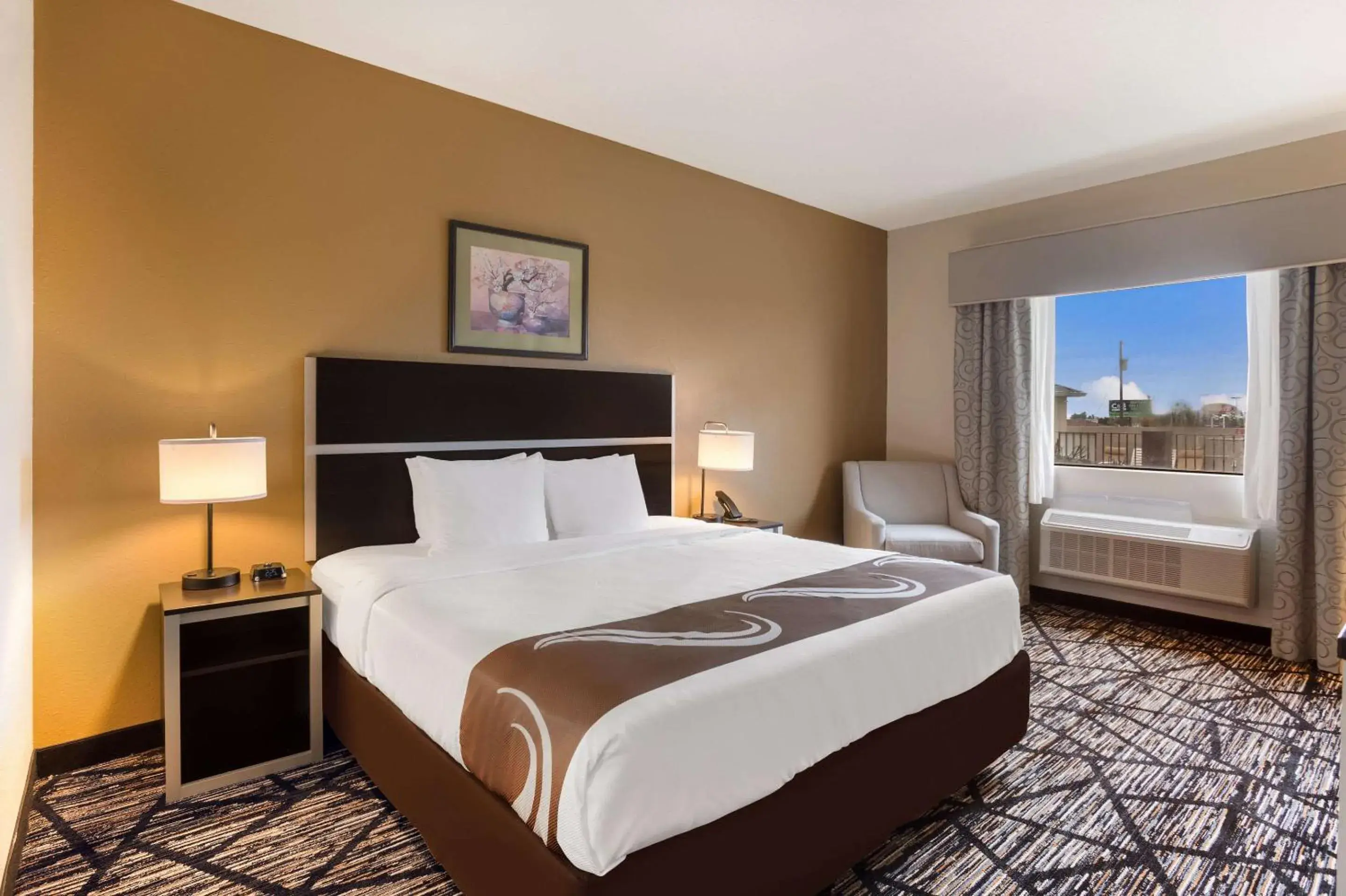 Bedroom, Bed in Quality Inn & Suites Pearl-Jackson Bedroom, Bed in Quality Inn & Suites Pearl-Jackson