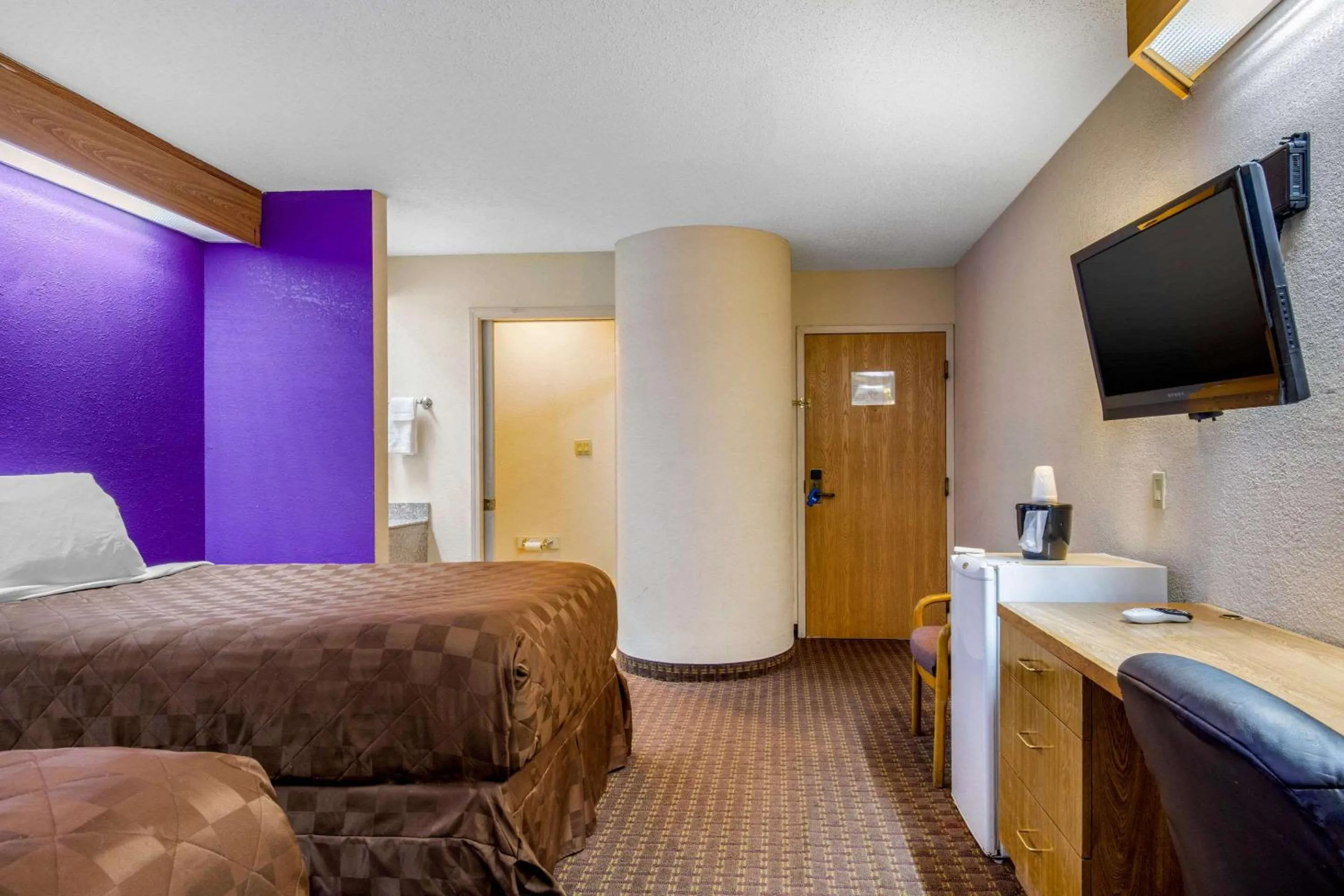 Classic Inn By Townhouse American Way Memphis I 240