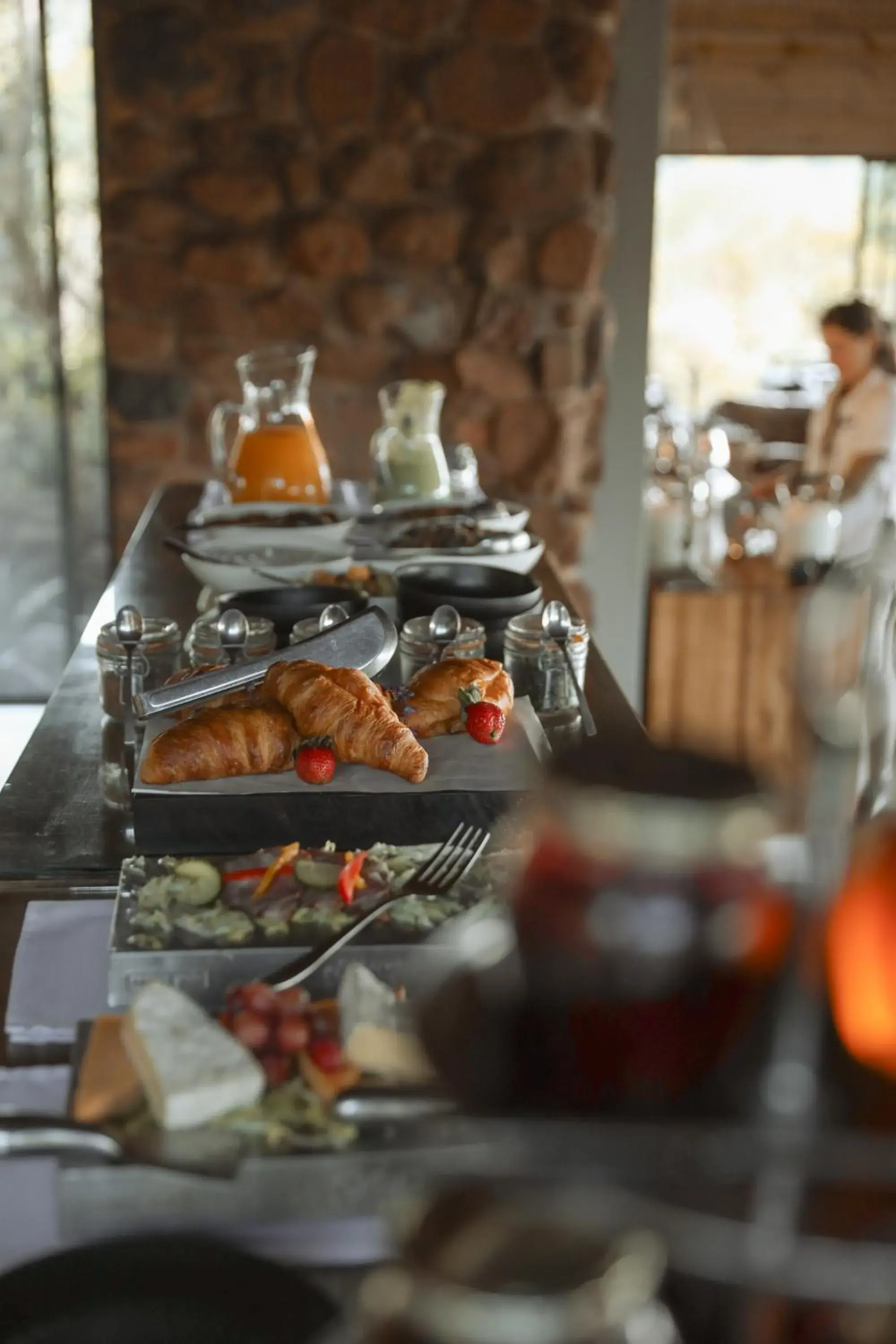 Food and drinks in Leopard Mountain Safari Lodge Food and drinks in Leopard Mountain Safari Lodge