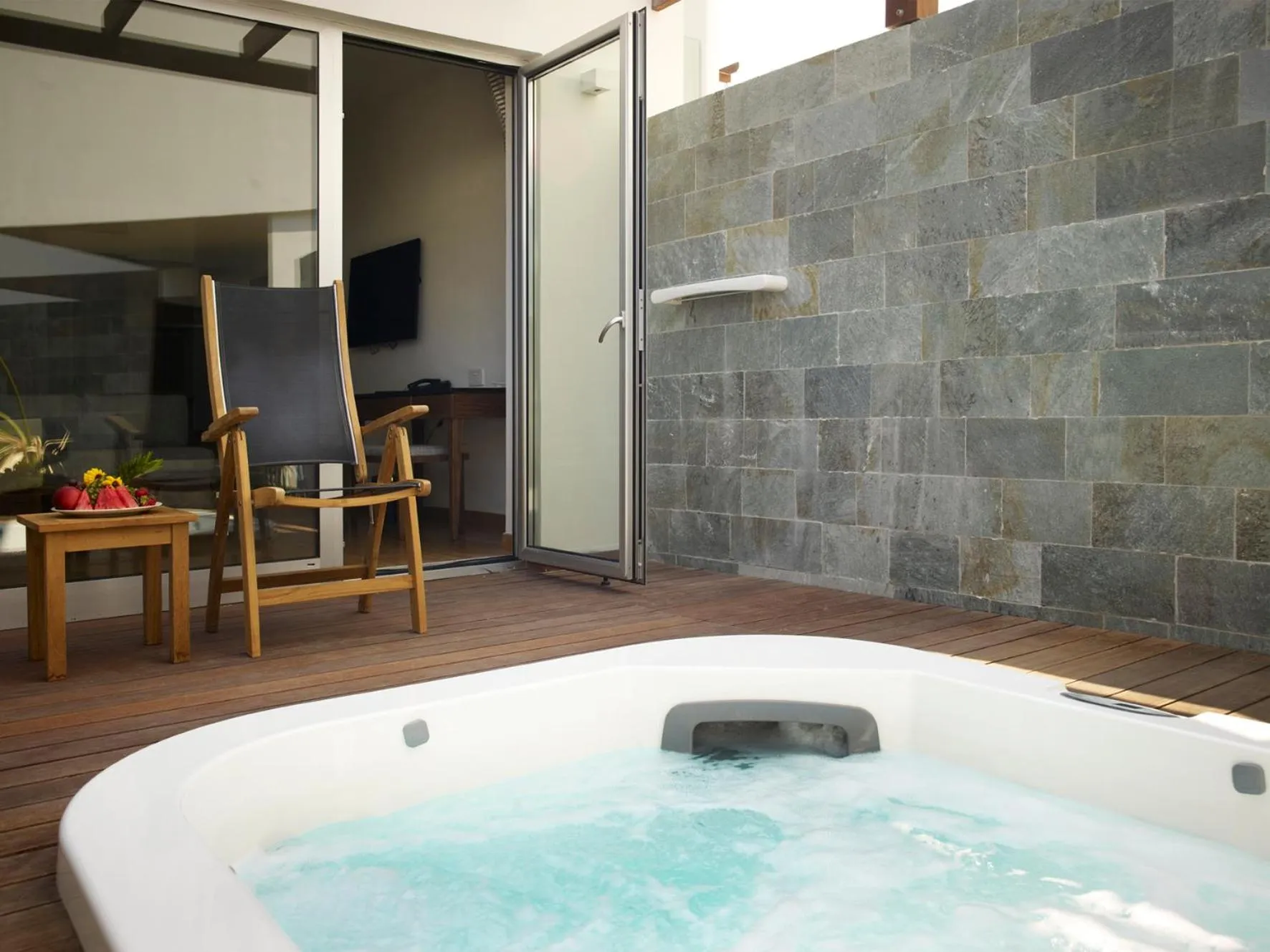 Balcony/Terrace in Sunrise Pearl Hotel & Spa