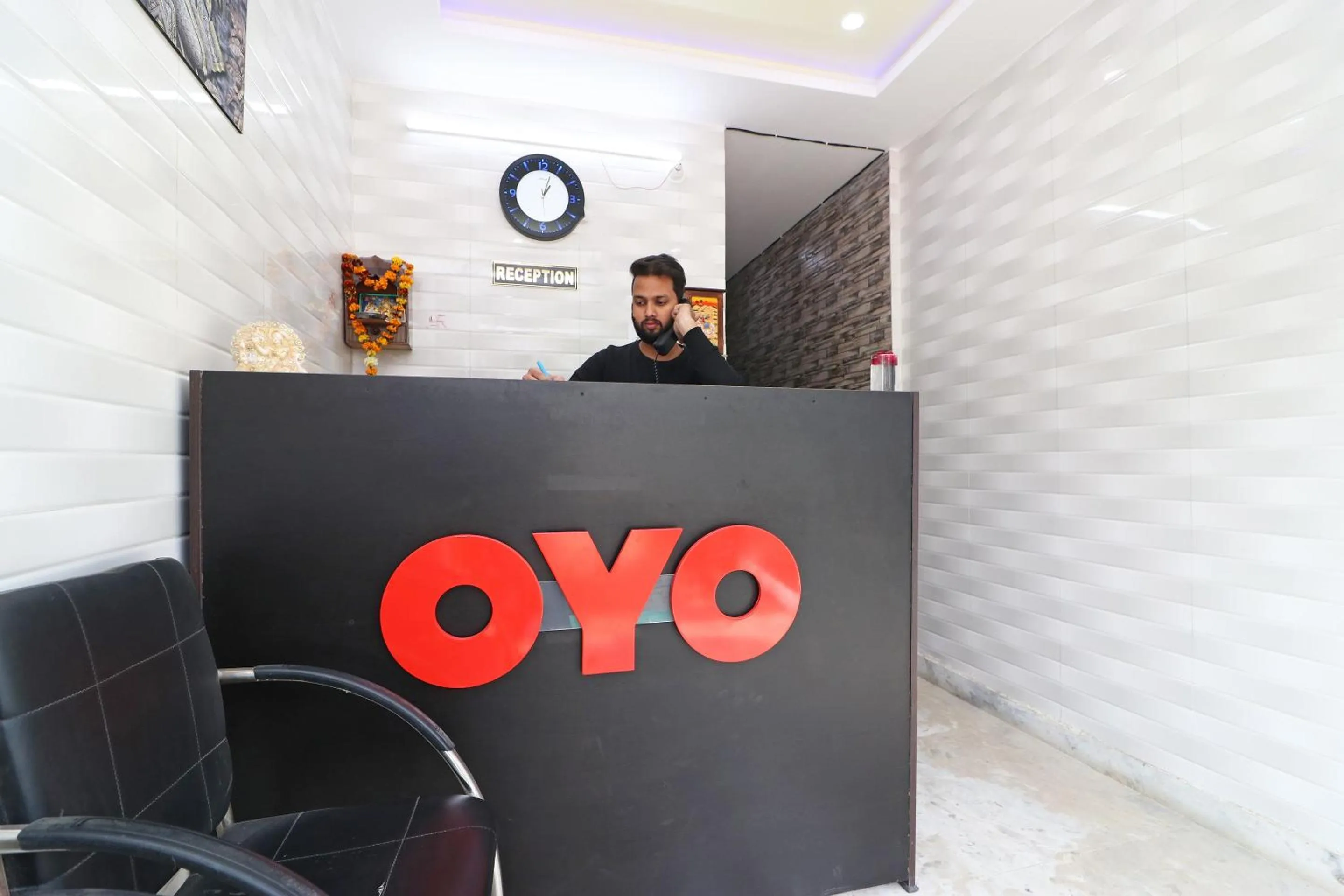 Lobby or reception in Hotel O Zaki Hs Near Taj Mahal