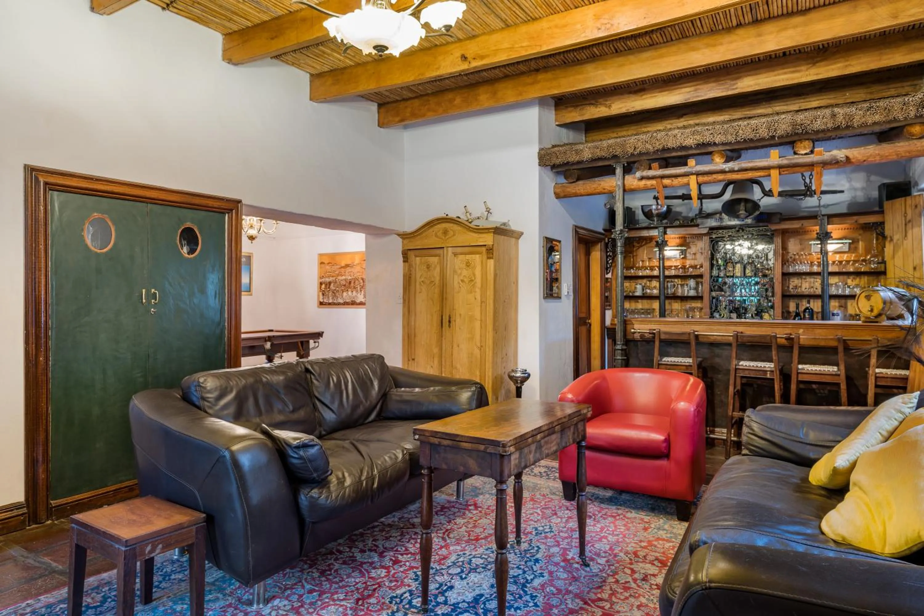 Communal lounge/ TV room in Oude Wellington Estate