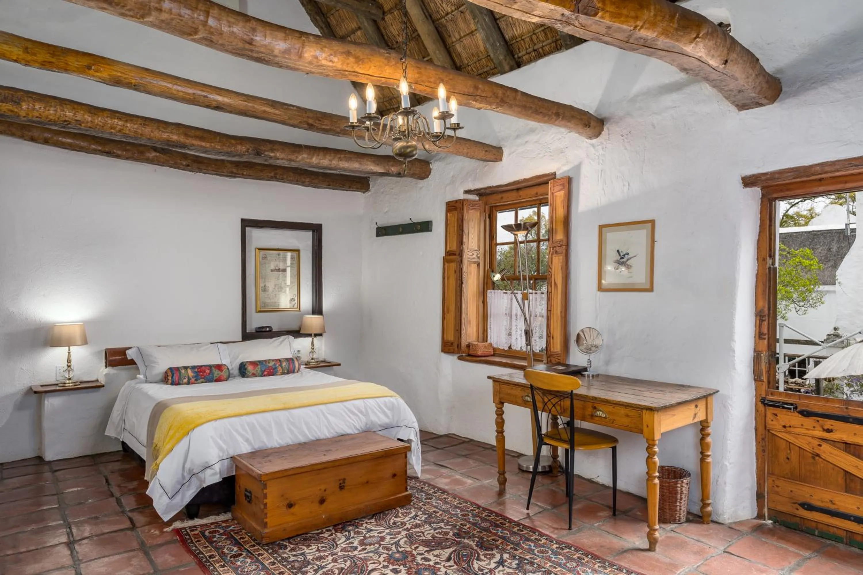 Photo of the whole room, Bed in Oude Wellington Estate