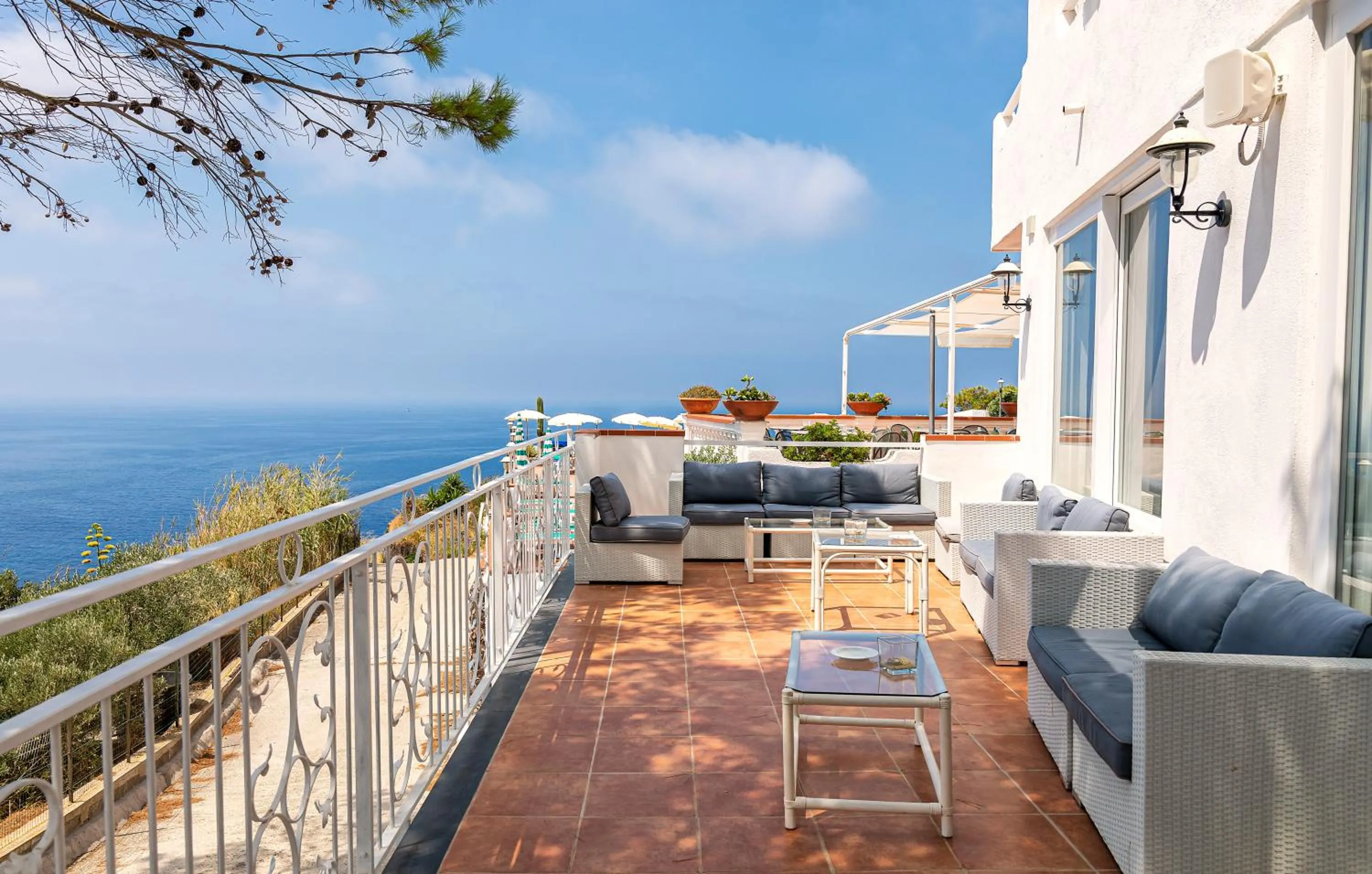 Property building in Hotel Grazia alla Scannella