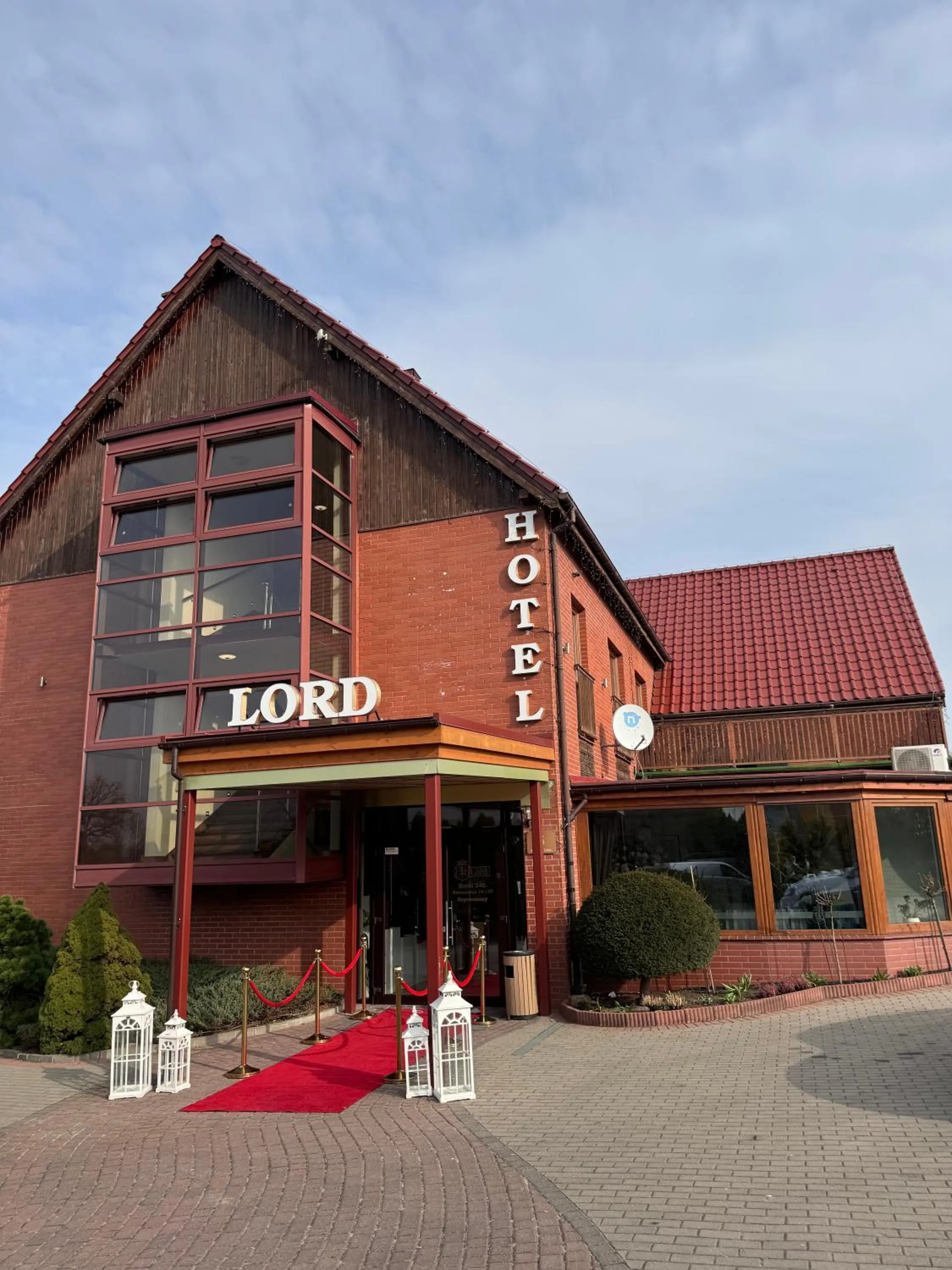 Property building in HOTEL LORD