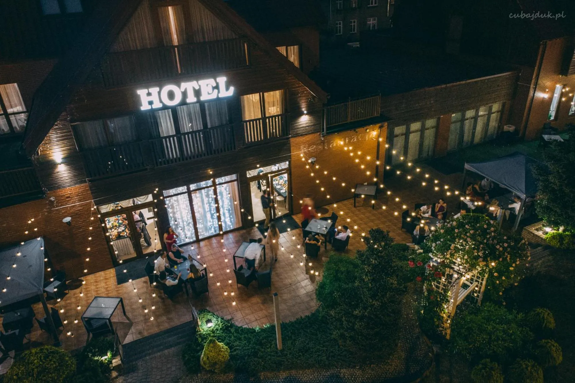 People in HOTEL LORD