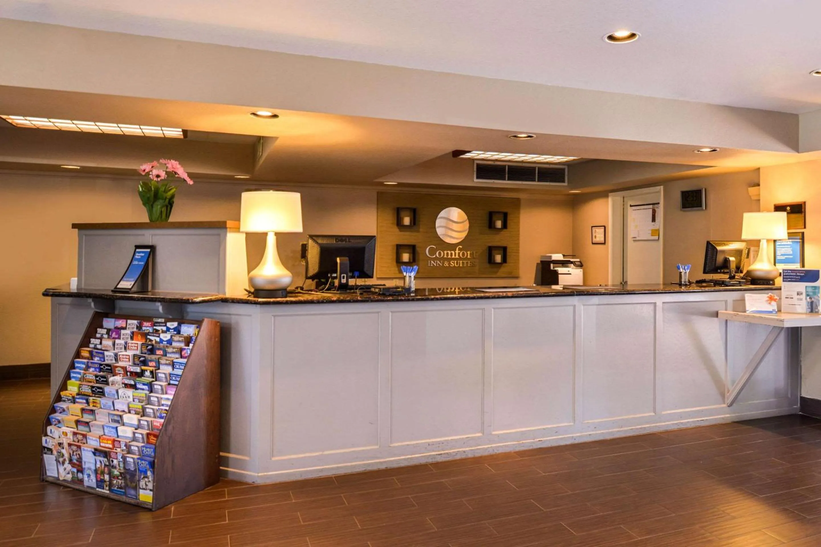 Lobby or reception in Rancho Cordova Inn