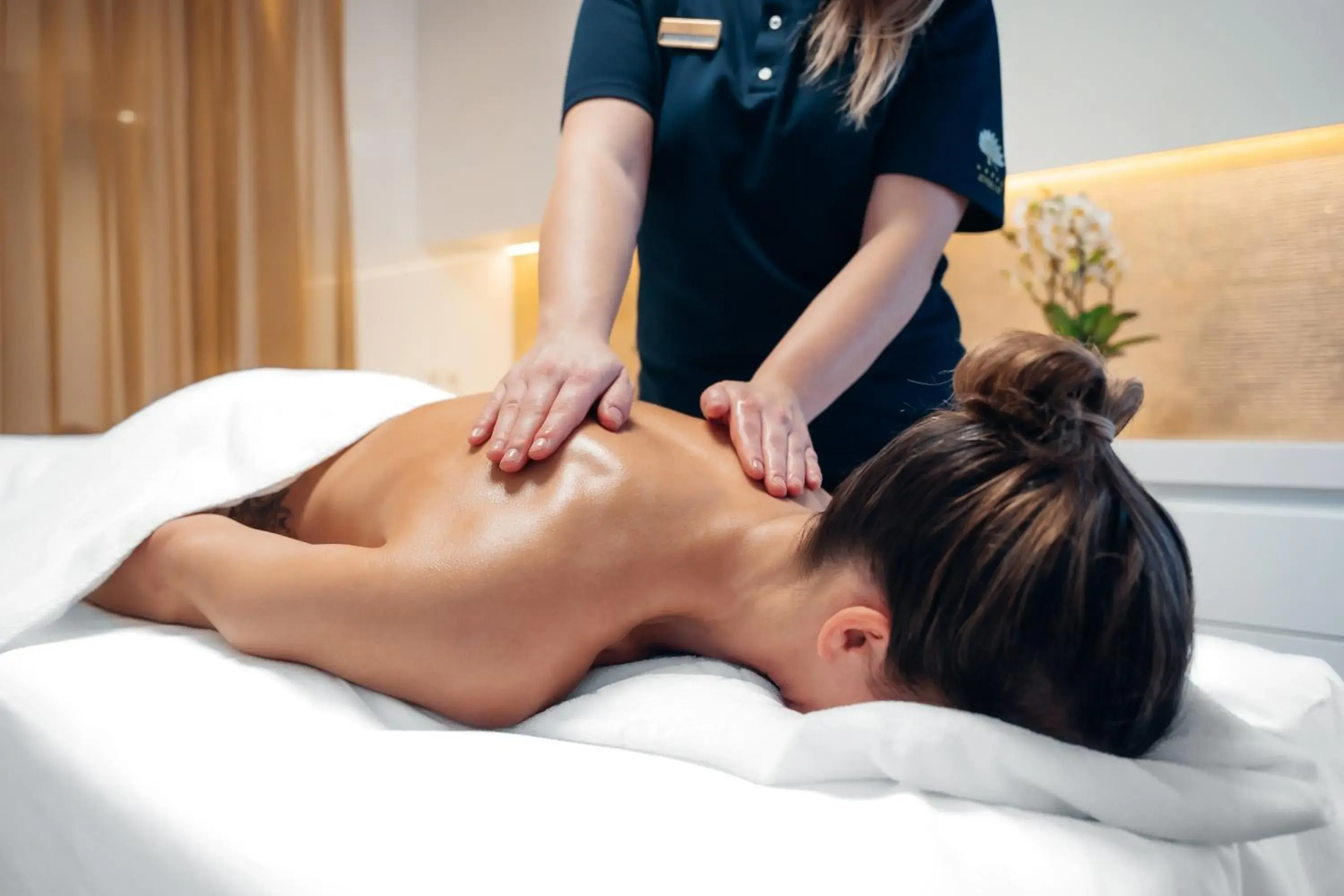 Massage in Hotel Trofana Royal