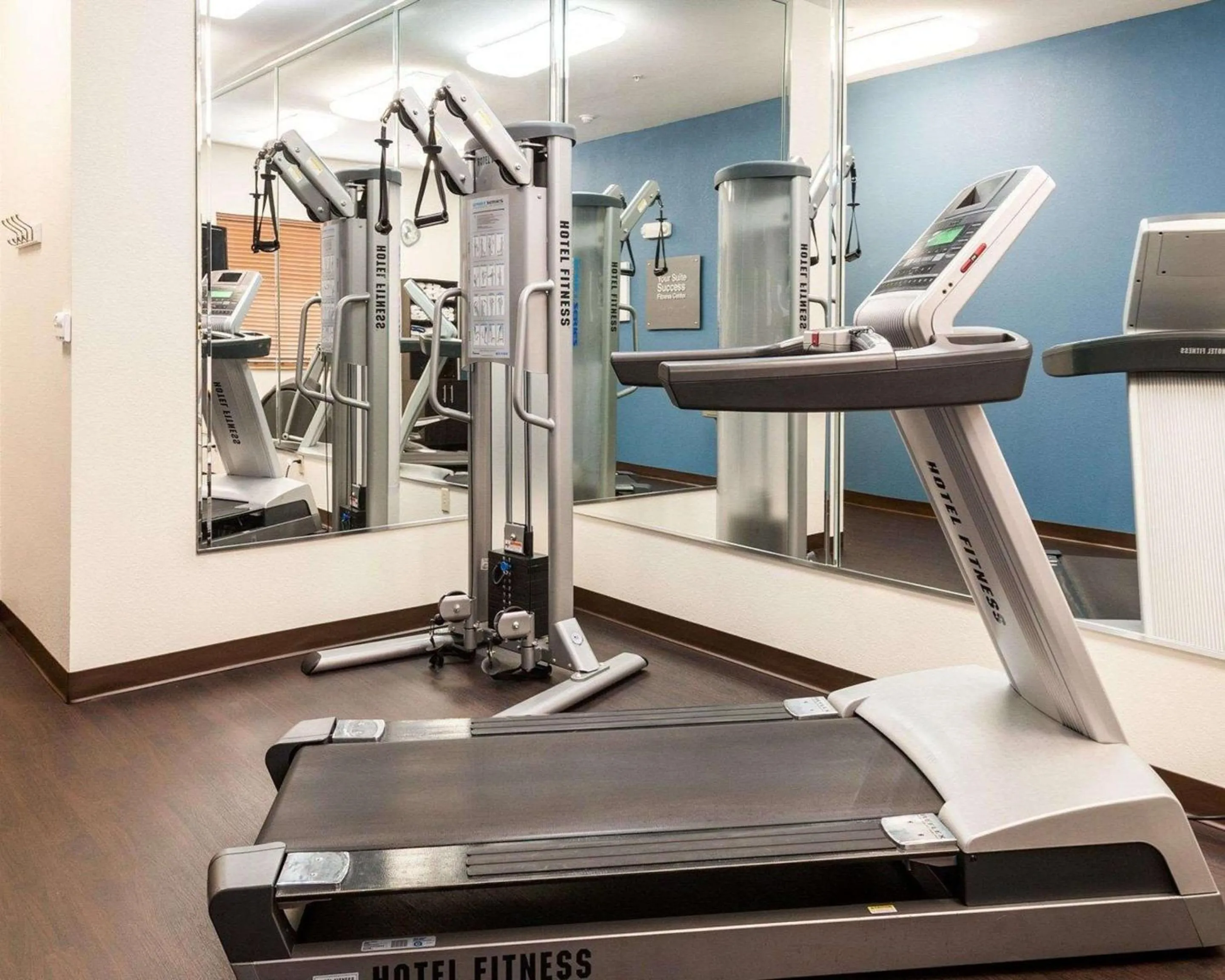 Fitness centre/facilities in Comfort Suites Oil Center
