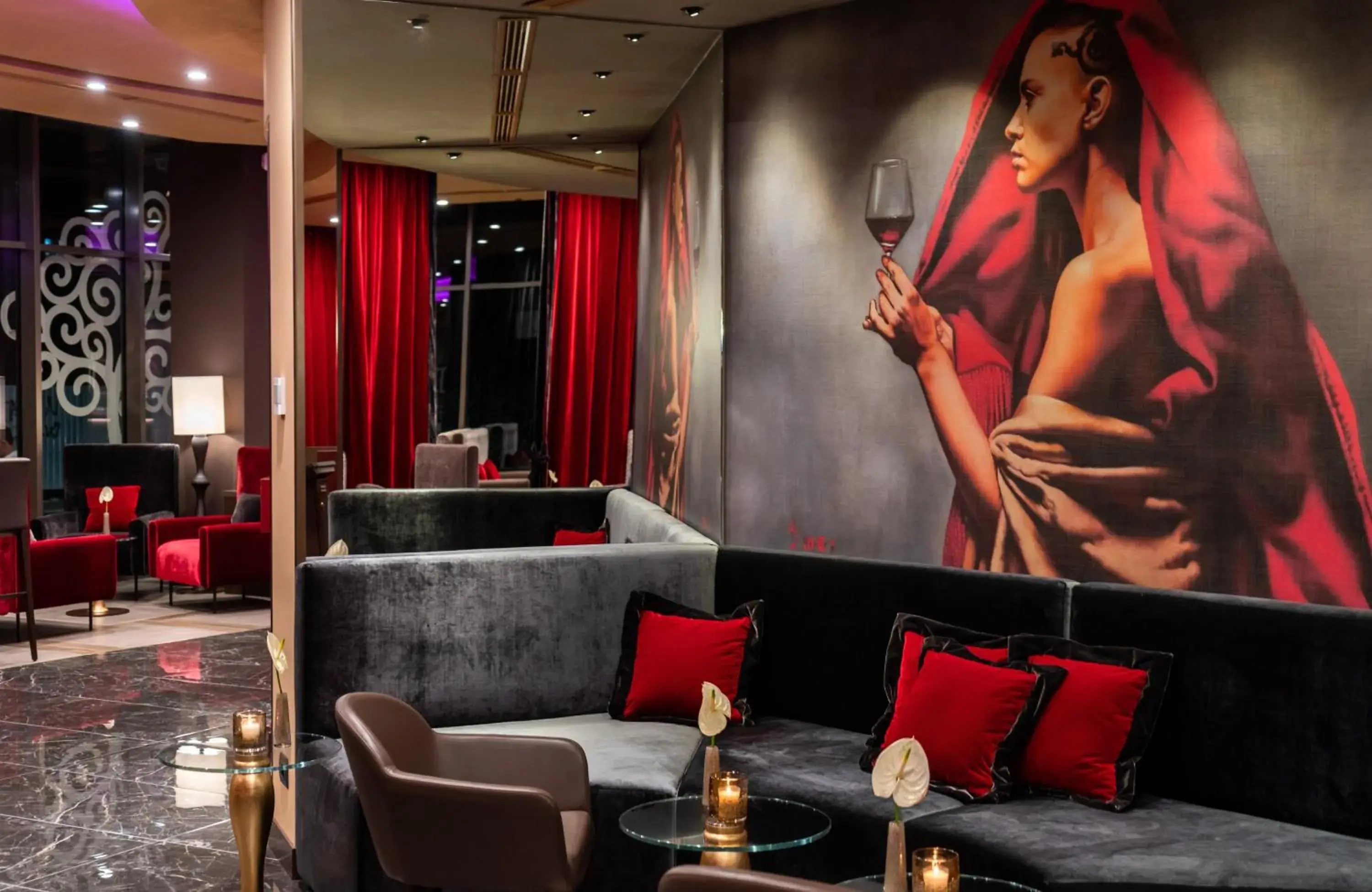 Lobby or reception in Leonardo Royal Hotel Venice Mestre Lobby or reception in Leonardo Royal Hotel Venice Mestre