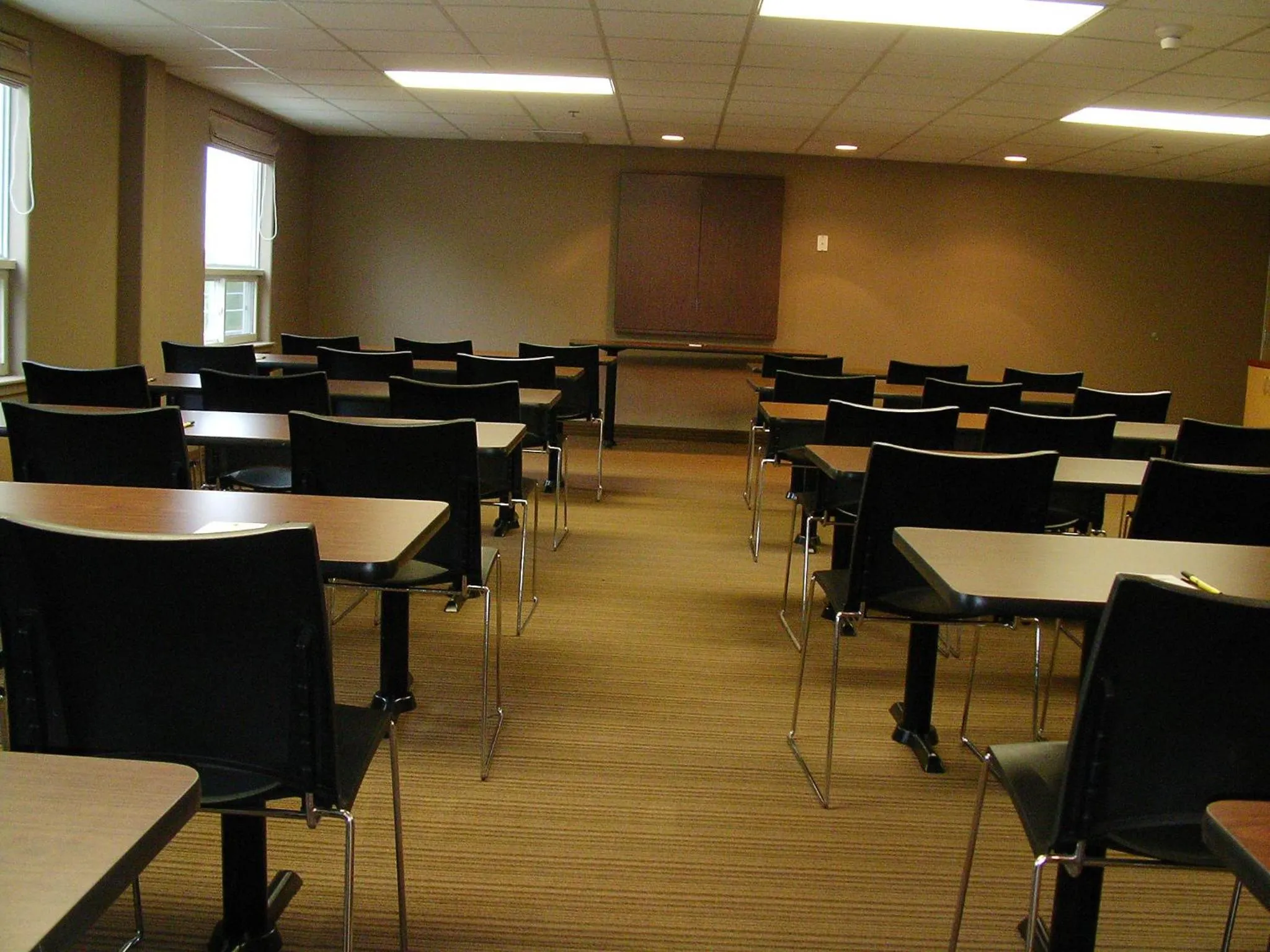 Business facilities in Super 8 by Wyndham Peterborough