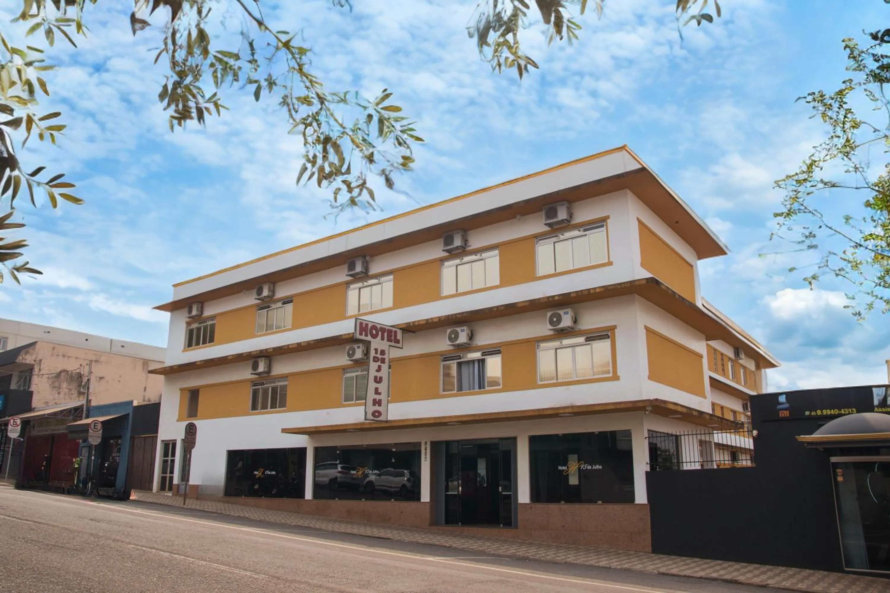 Hotel 15 de Julho