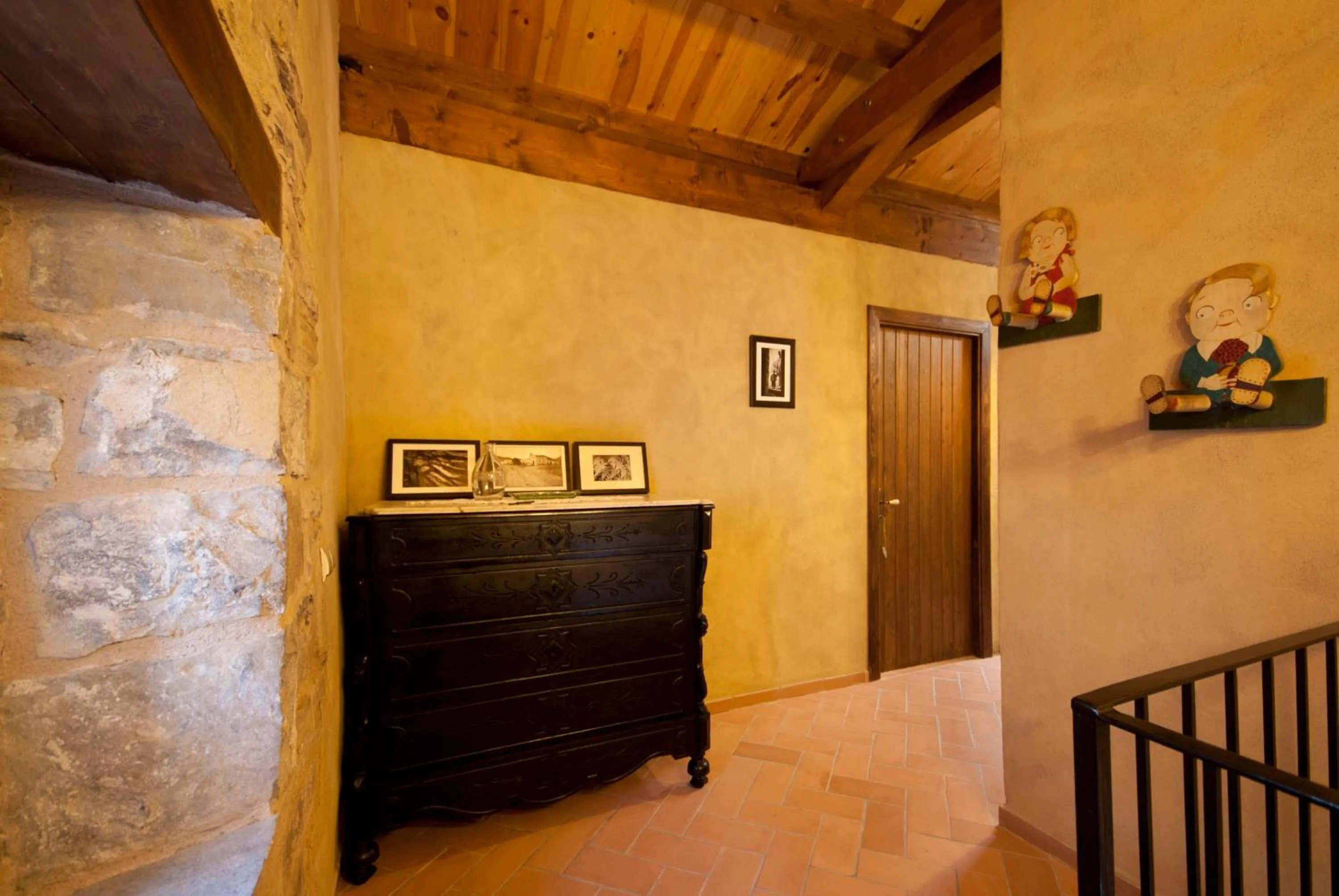 Decorative detail in O Chardinet d'a Formiga