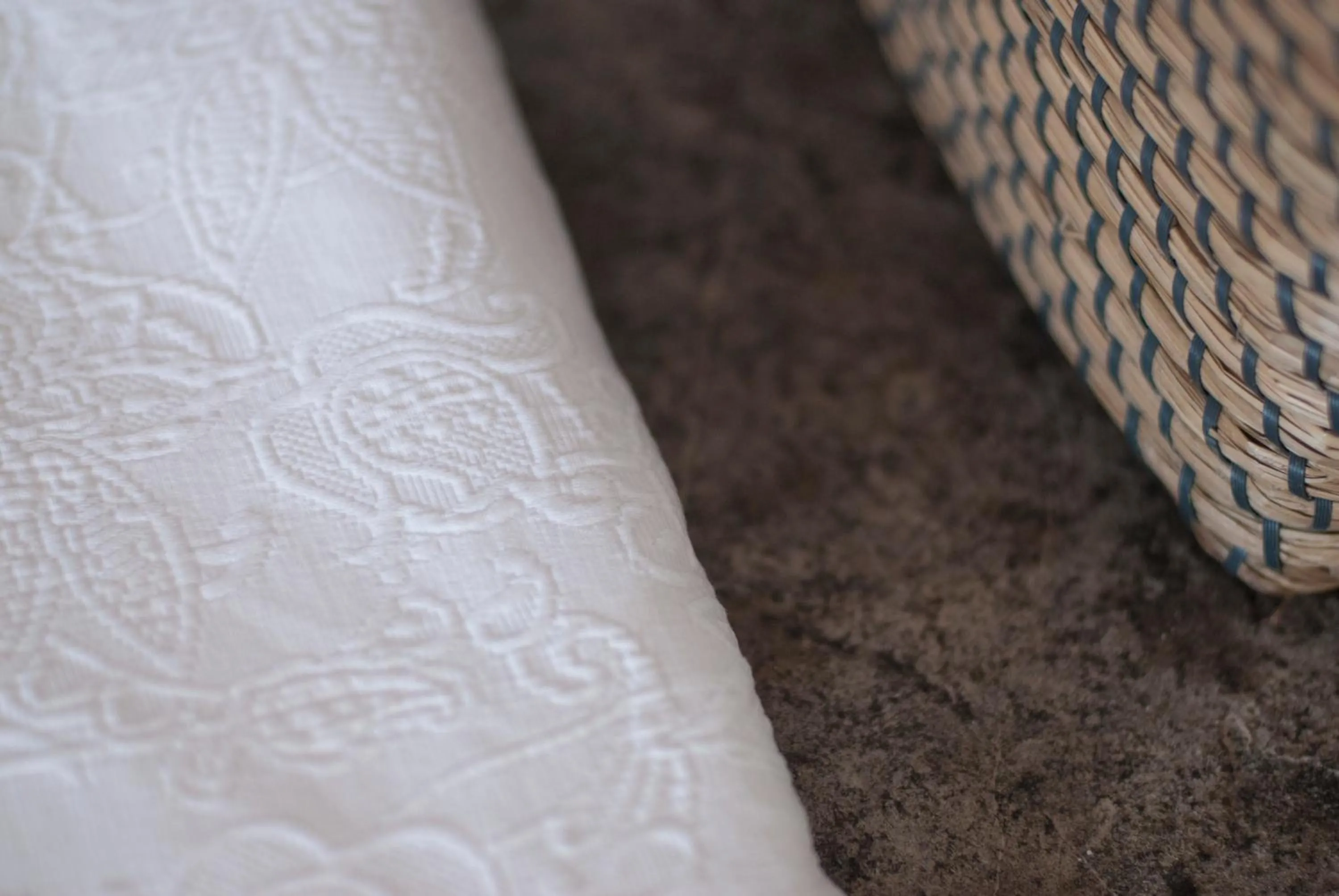 Decorative detail, Bed in O Chardinet d'a Formiga