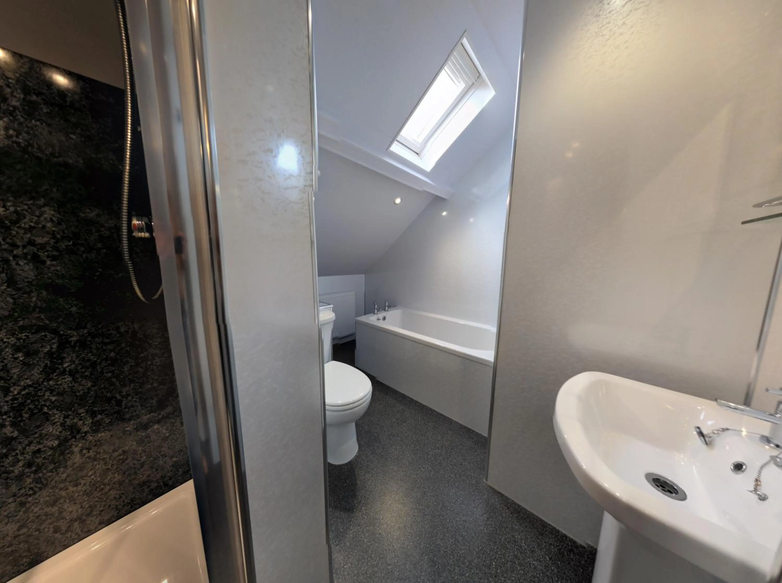 Bathroom in Allerdale Guest House