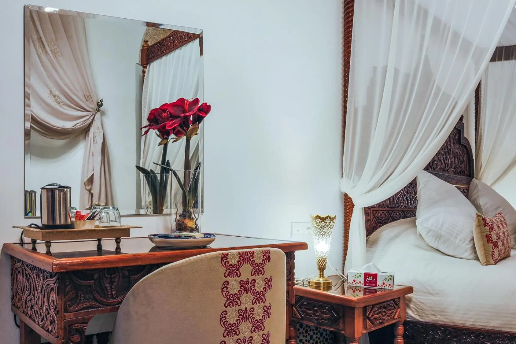 Decorative detail, Bed in Le Grand Alcazar - Riad