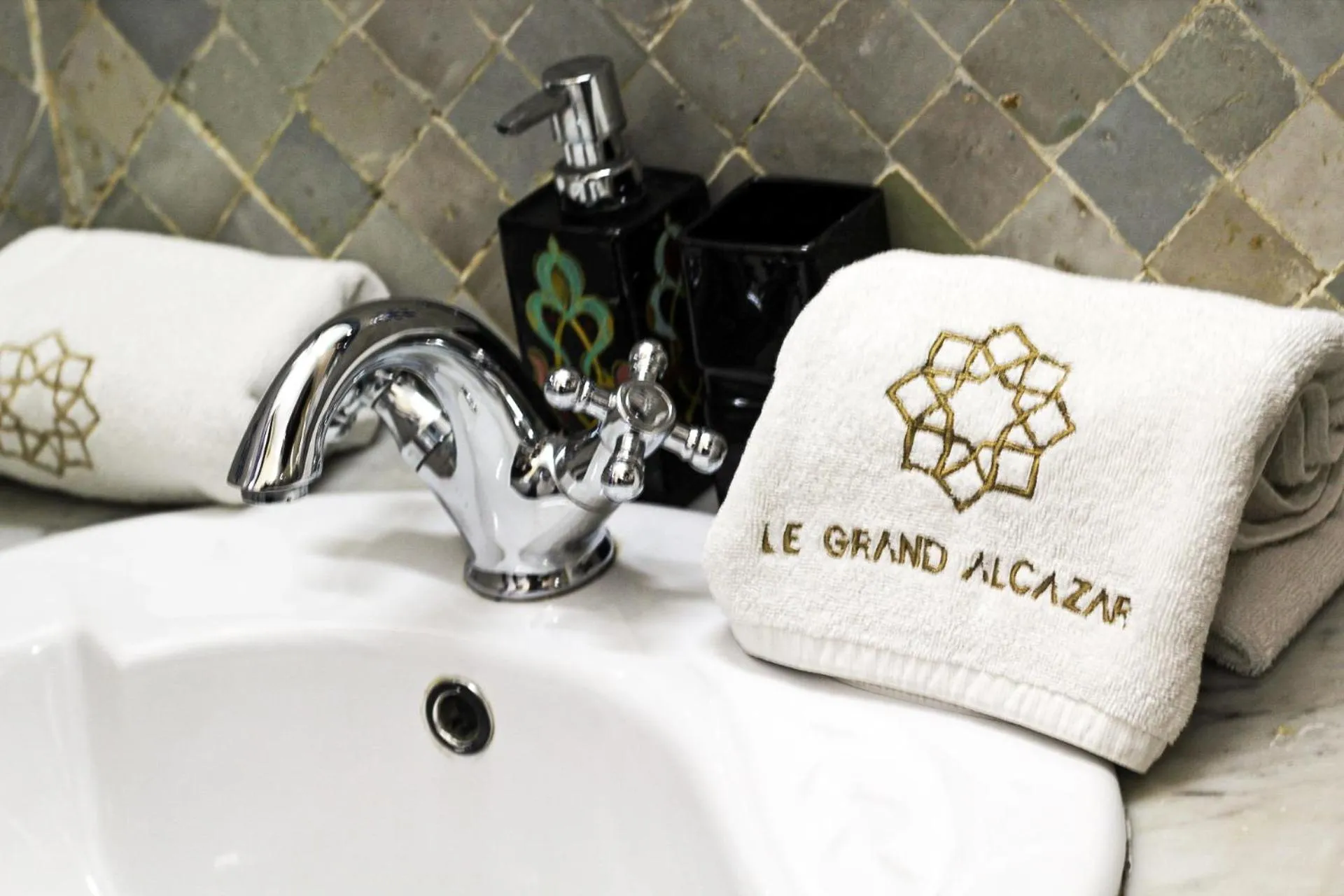 Bathroom in Le Grand Alcazar - Riad