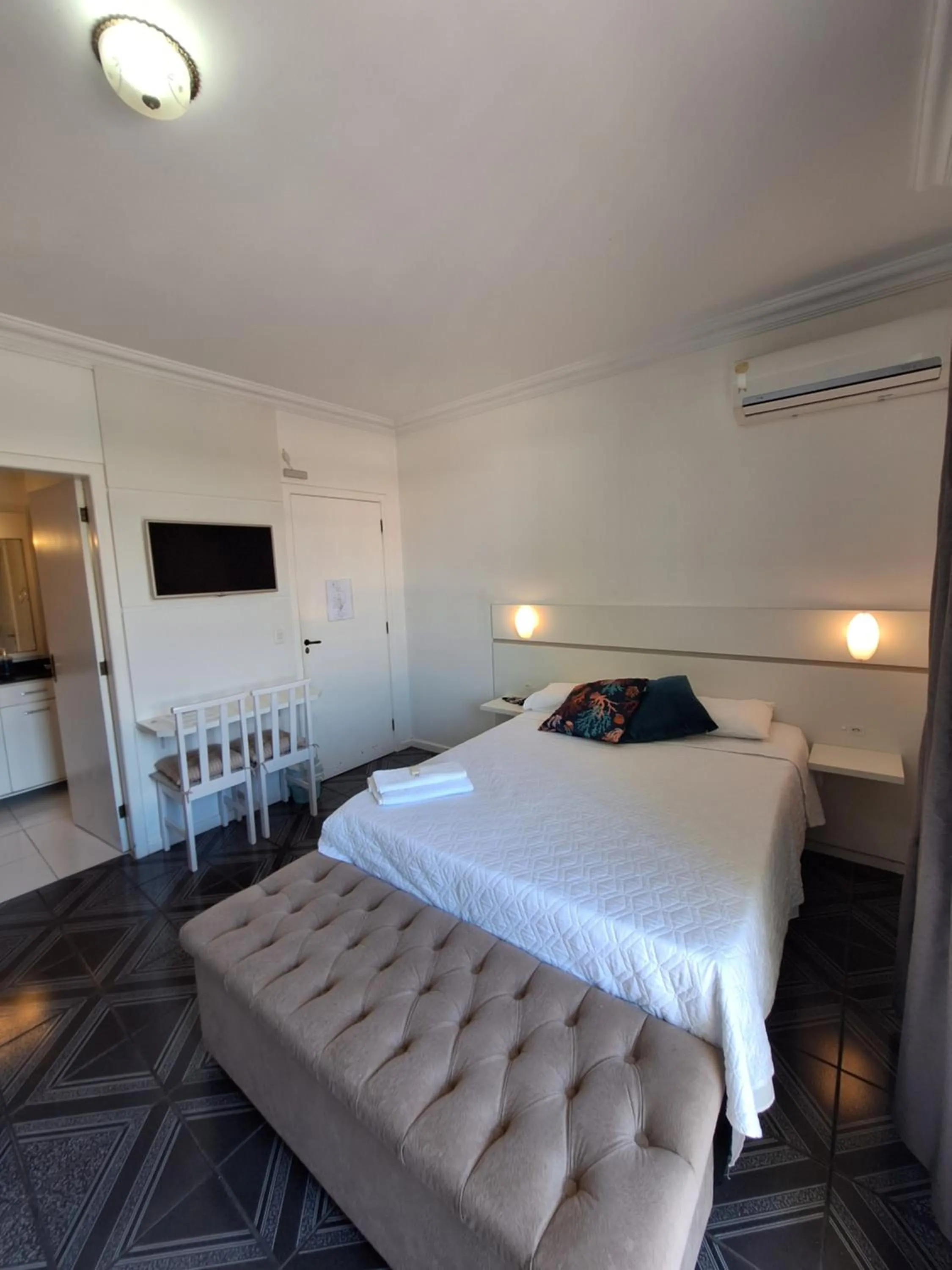 Hotel Hospedagem Palhoça com piscina