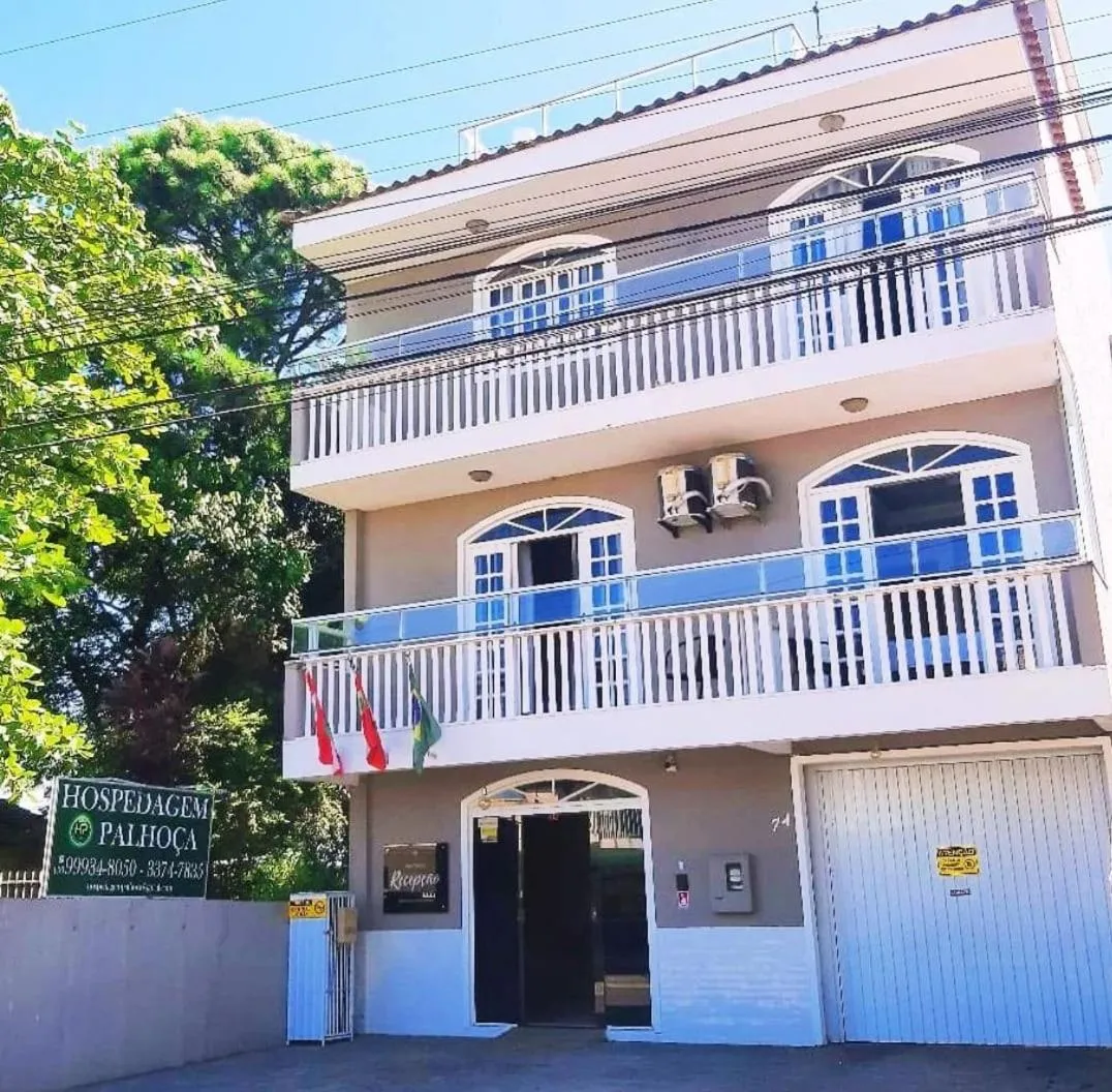 Hotel Hospedagem Palhoça com piscina