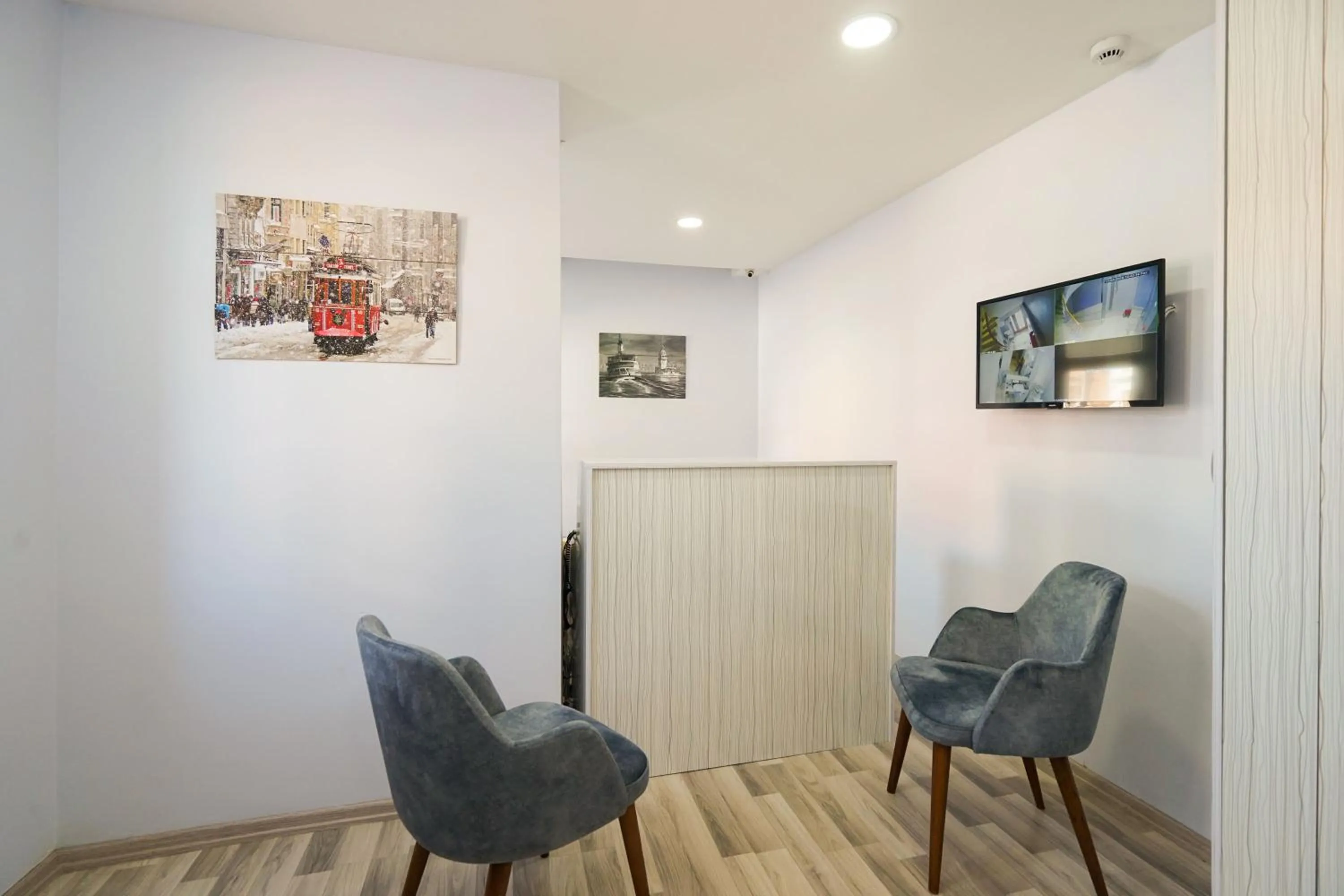 Lobby or reception in Element Residence