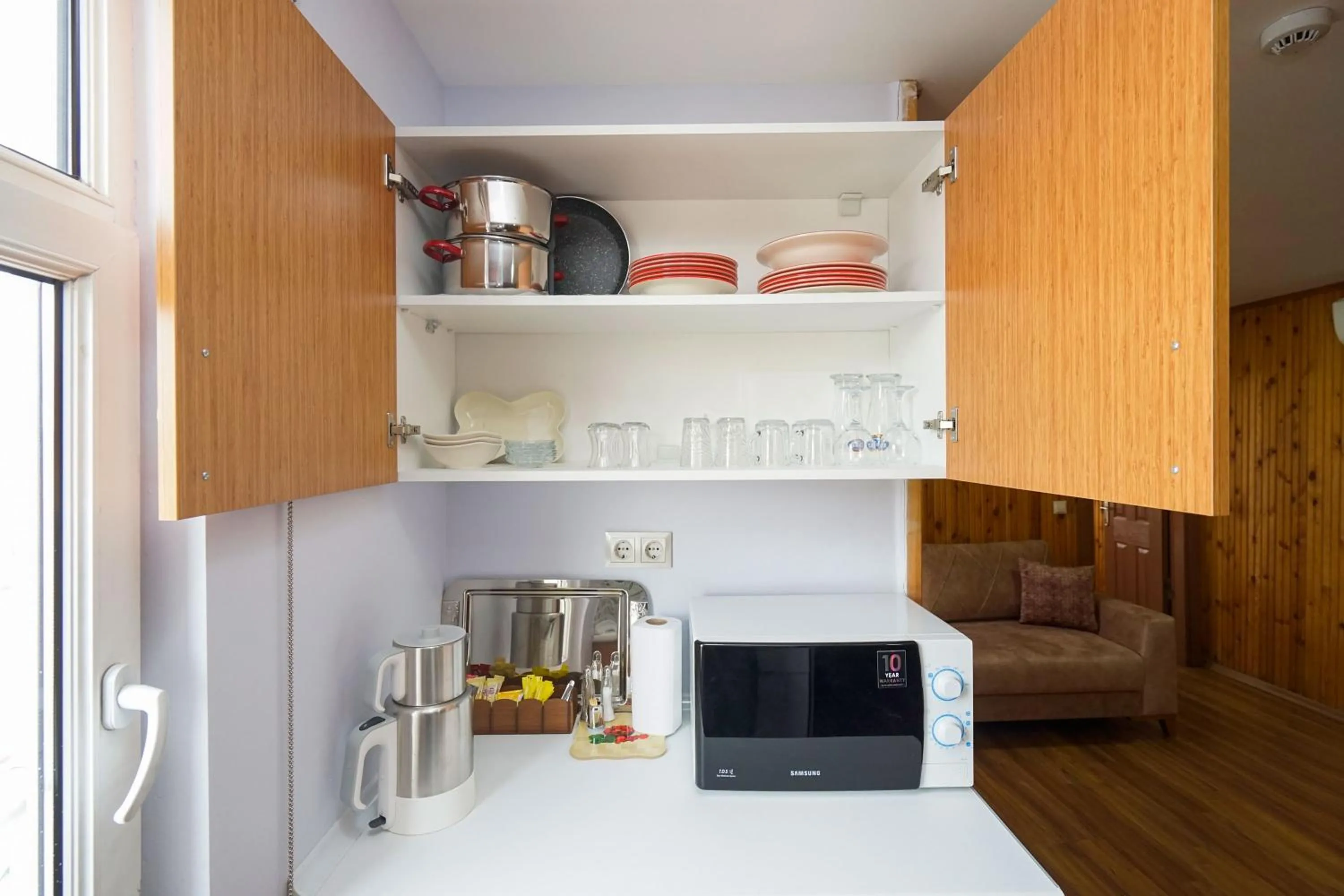 Kitchen or kitchenette in Element Residence