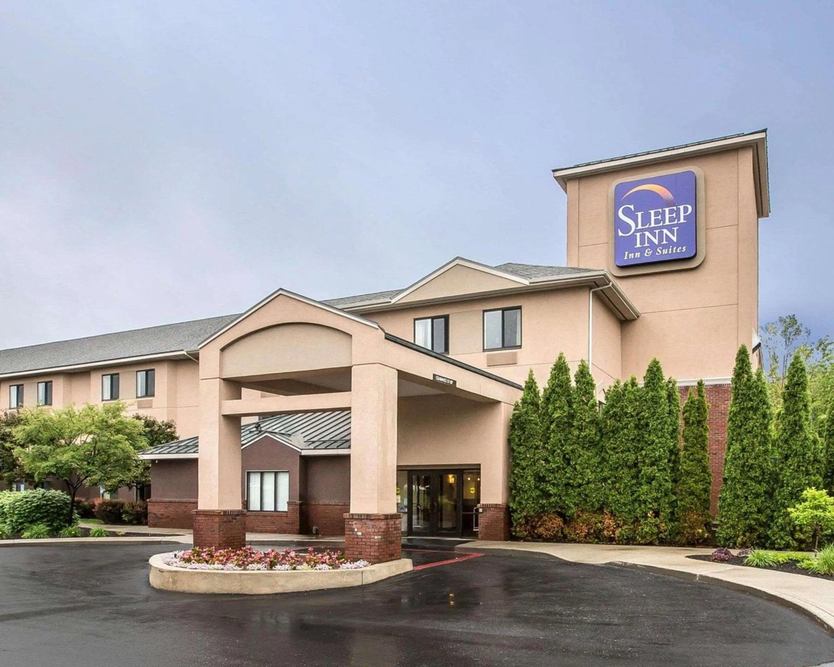 Property building in Sleep Inn & Suites Queensbury - Lake George