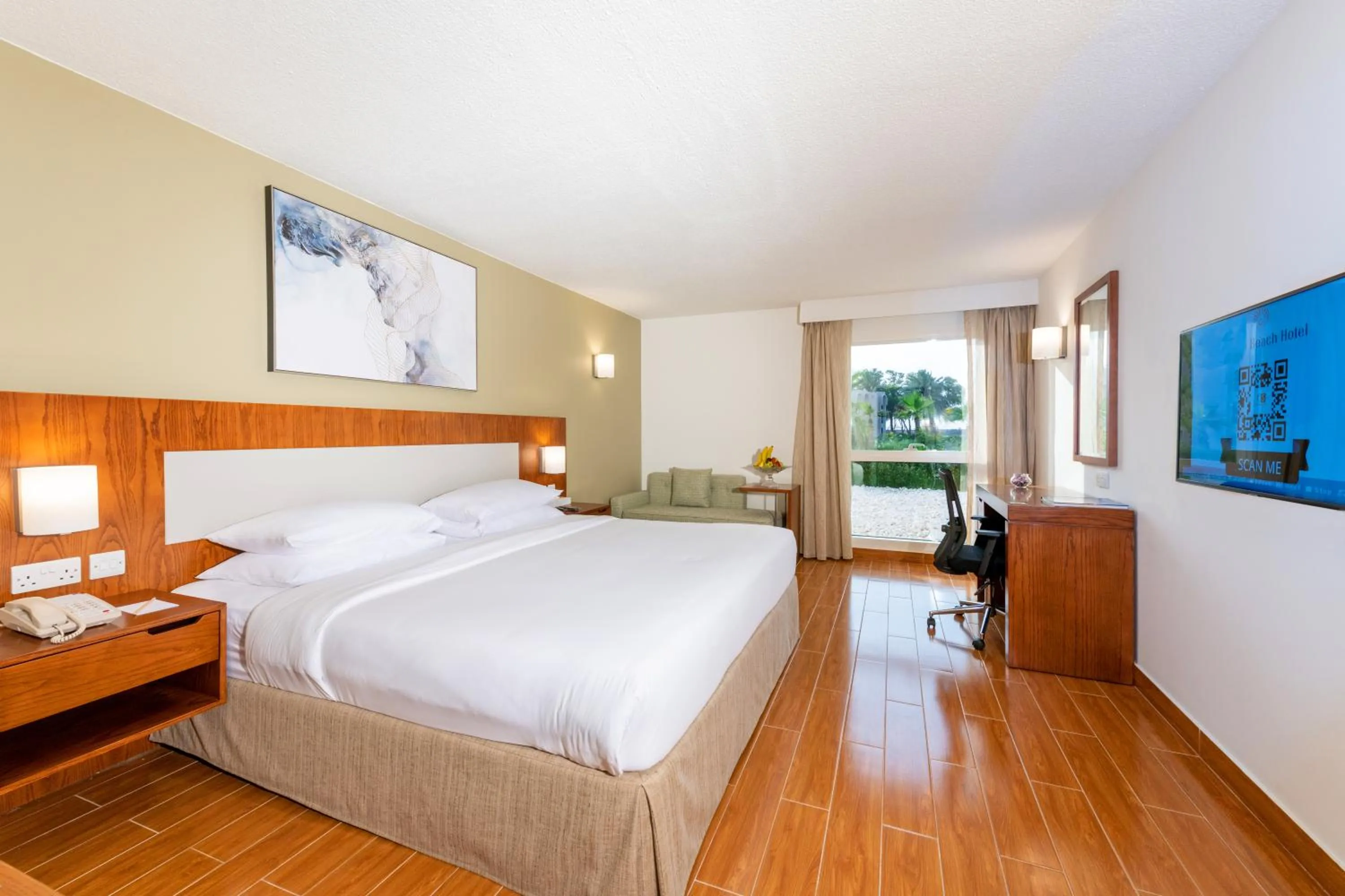 Bedroom, Bed in Dhafra Beach Hotel