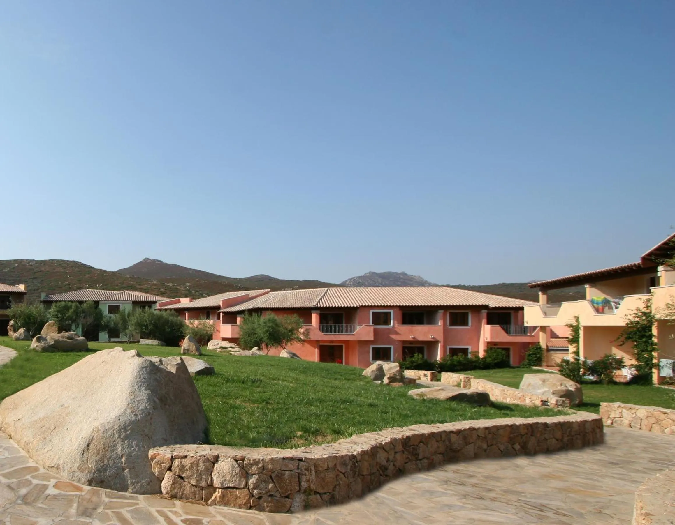 Property building in Le Corti di Marinella