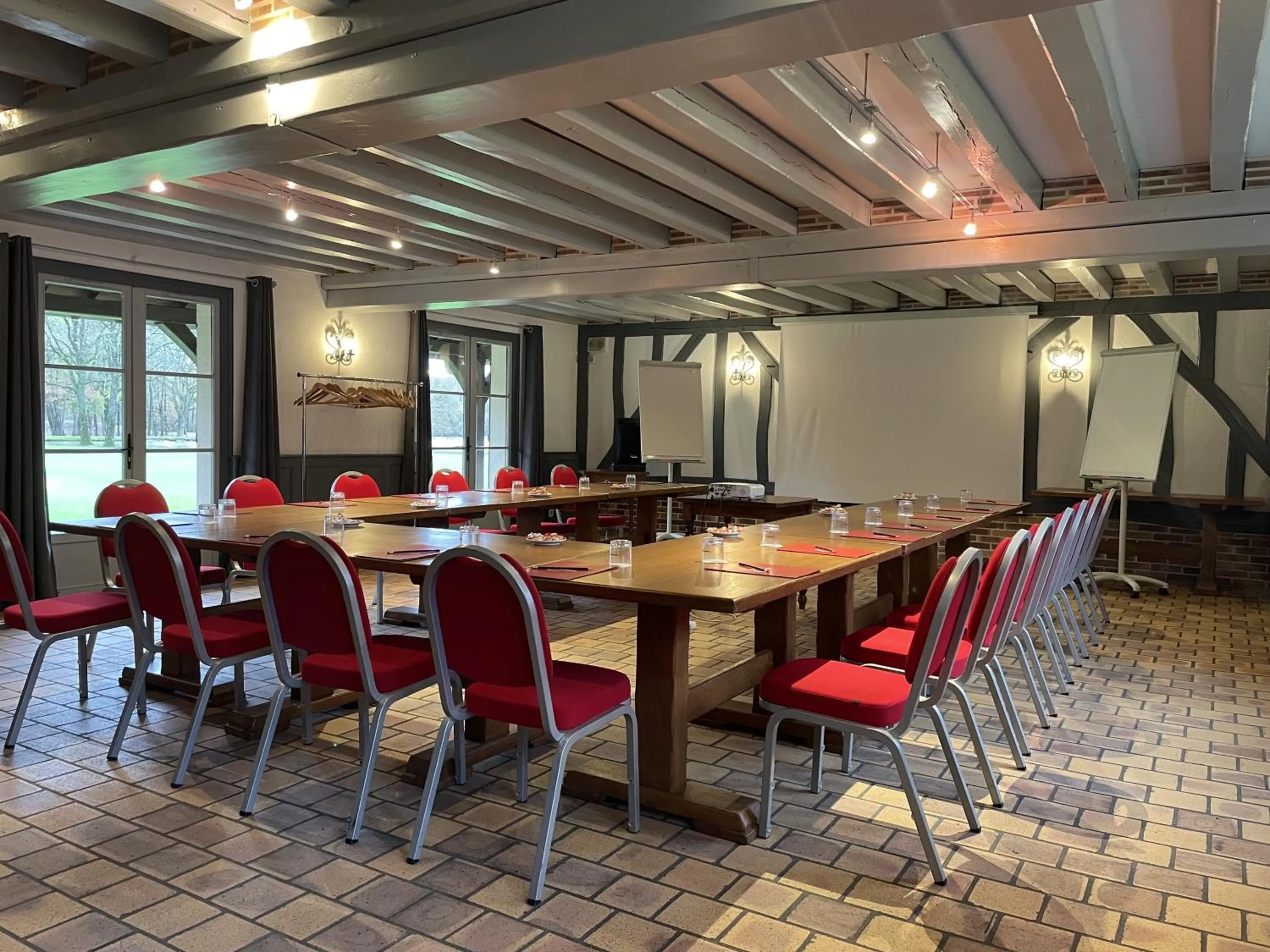 Banquet/Function facilities in L'Orée des Chênes, The Originals Relais