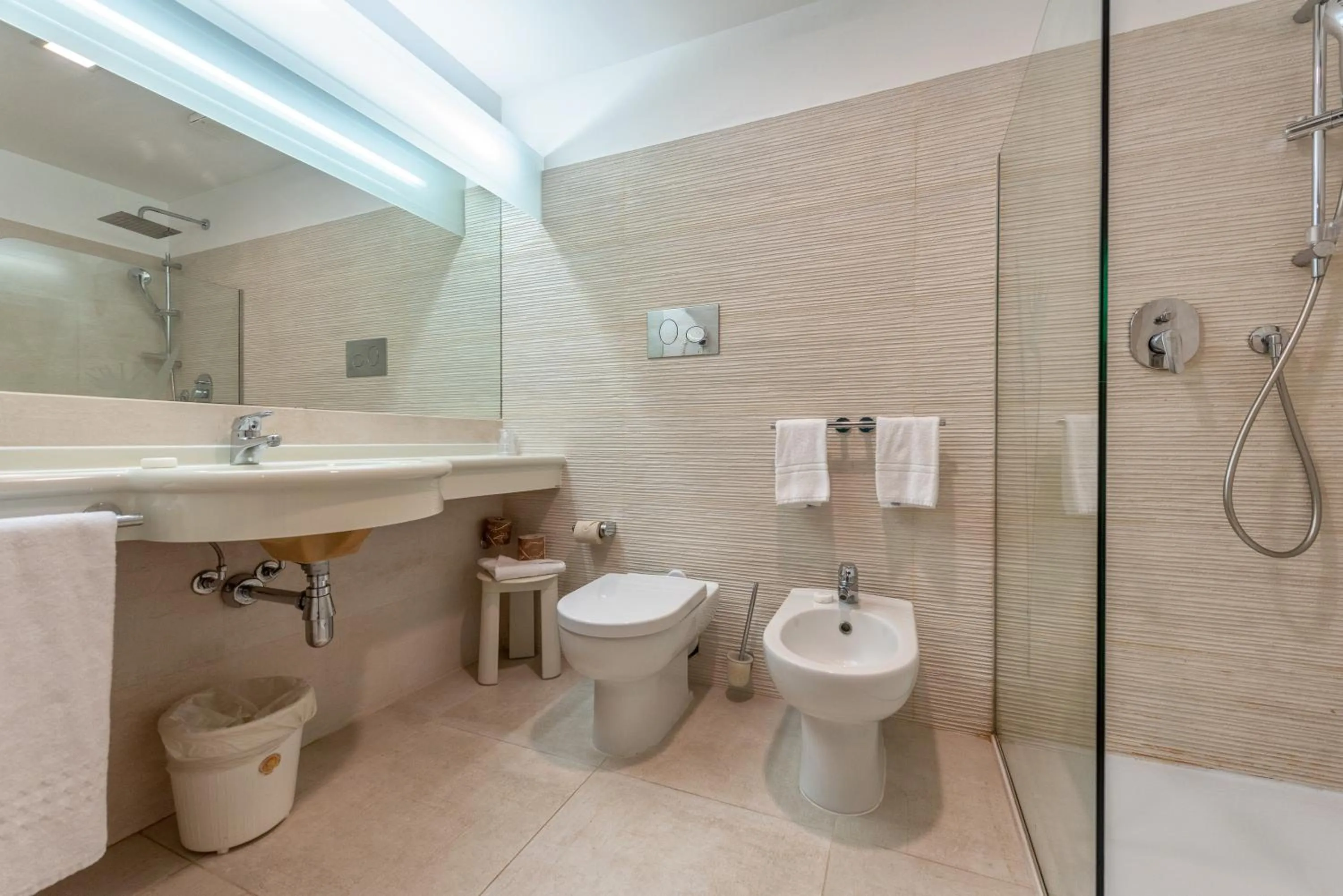 Bathroom in Acacia Palace