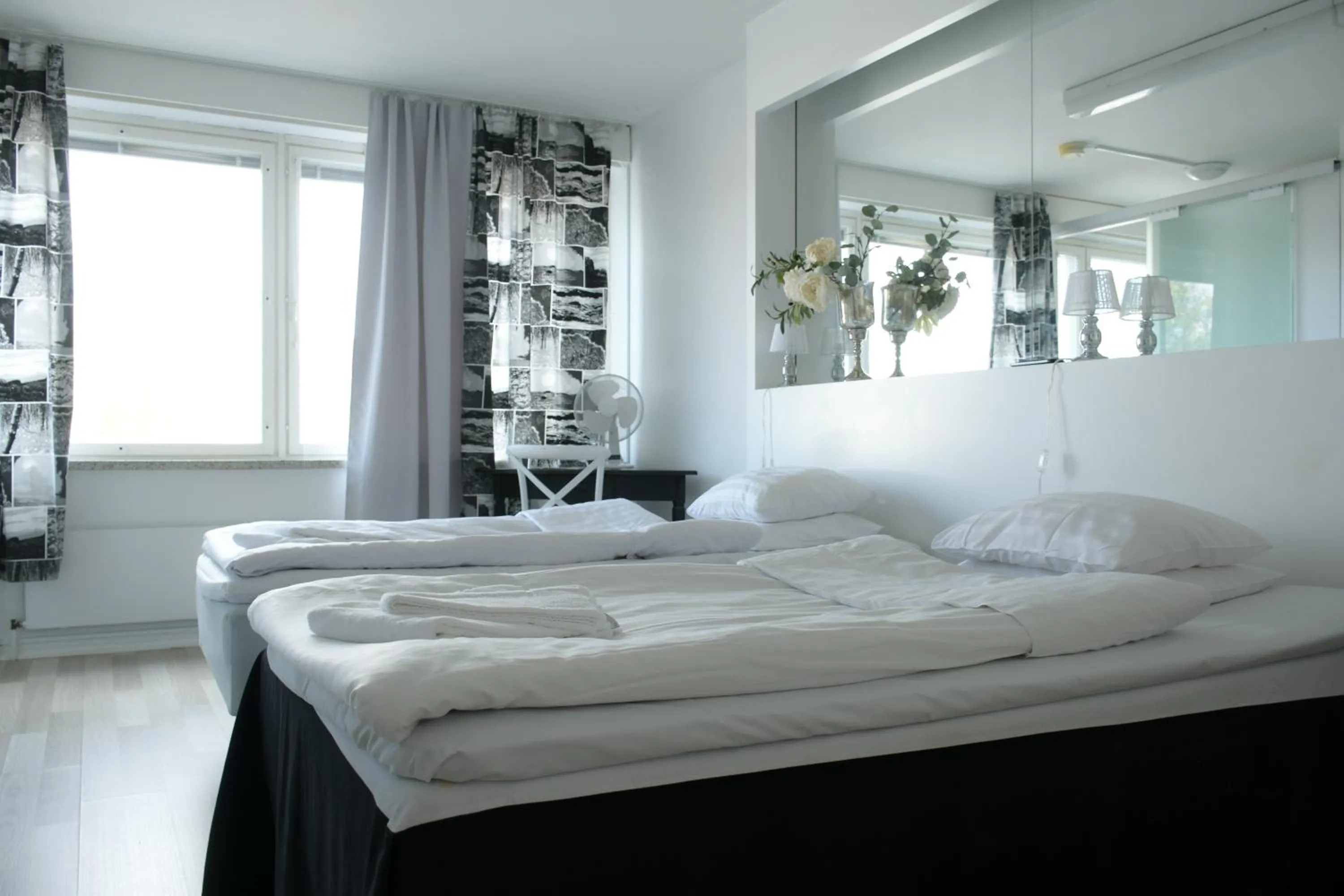 Bed in Hotel Alexander